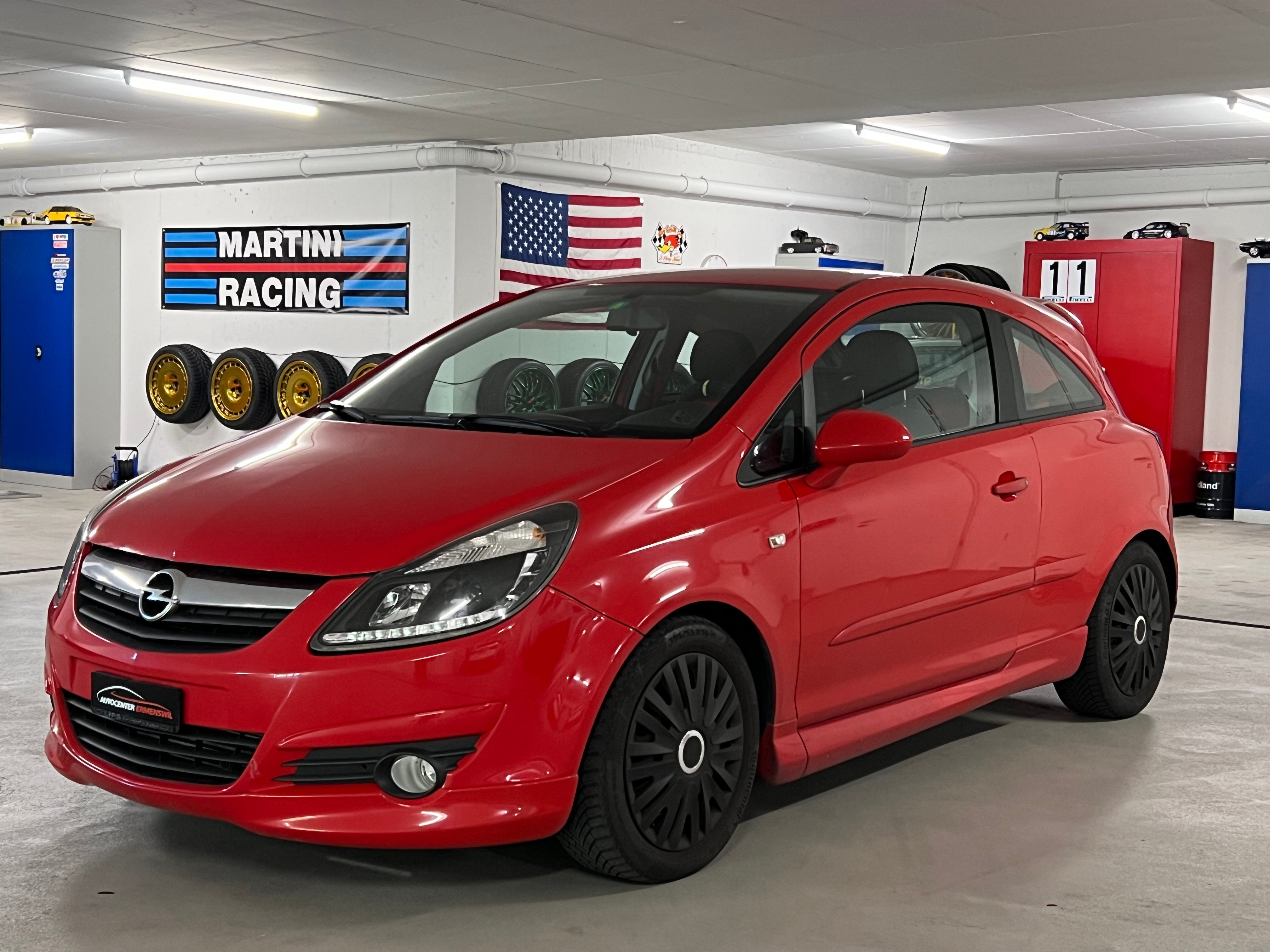 OPEL Corsa 1.6 Turbo GSi