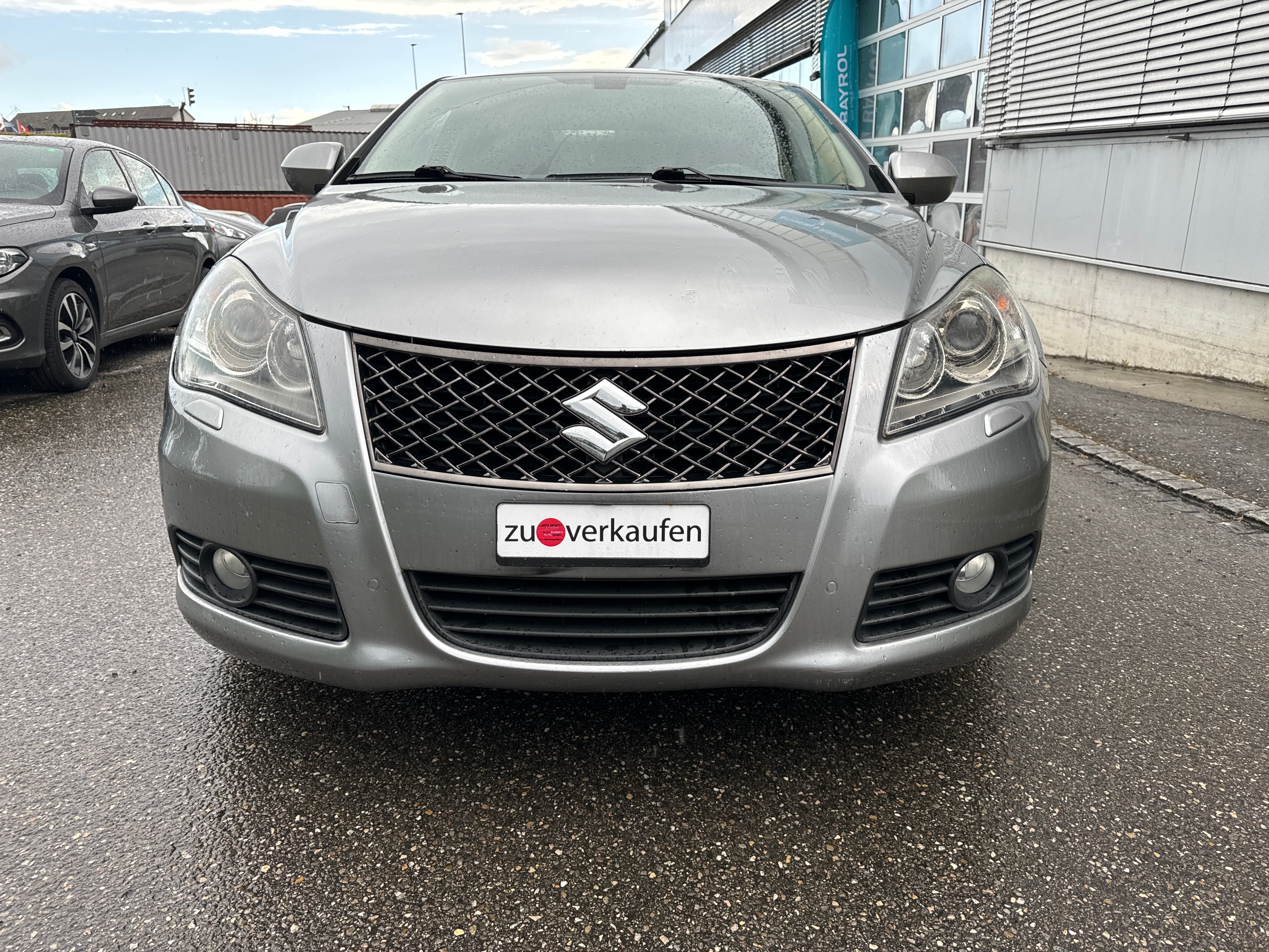 SUZUKI Kizashi 2.4 GL Top 4WD CVT