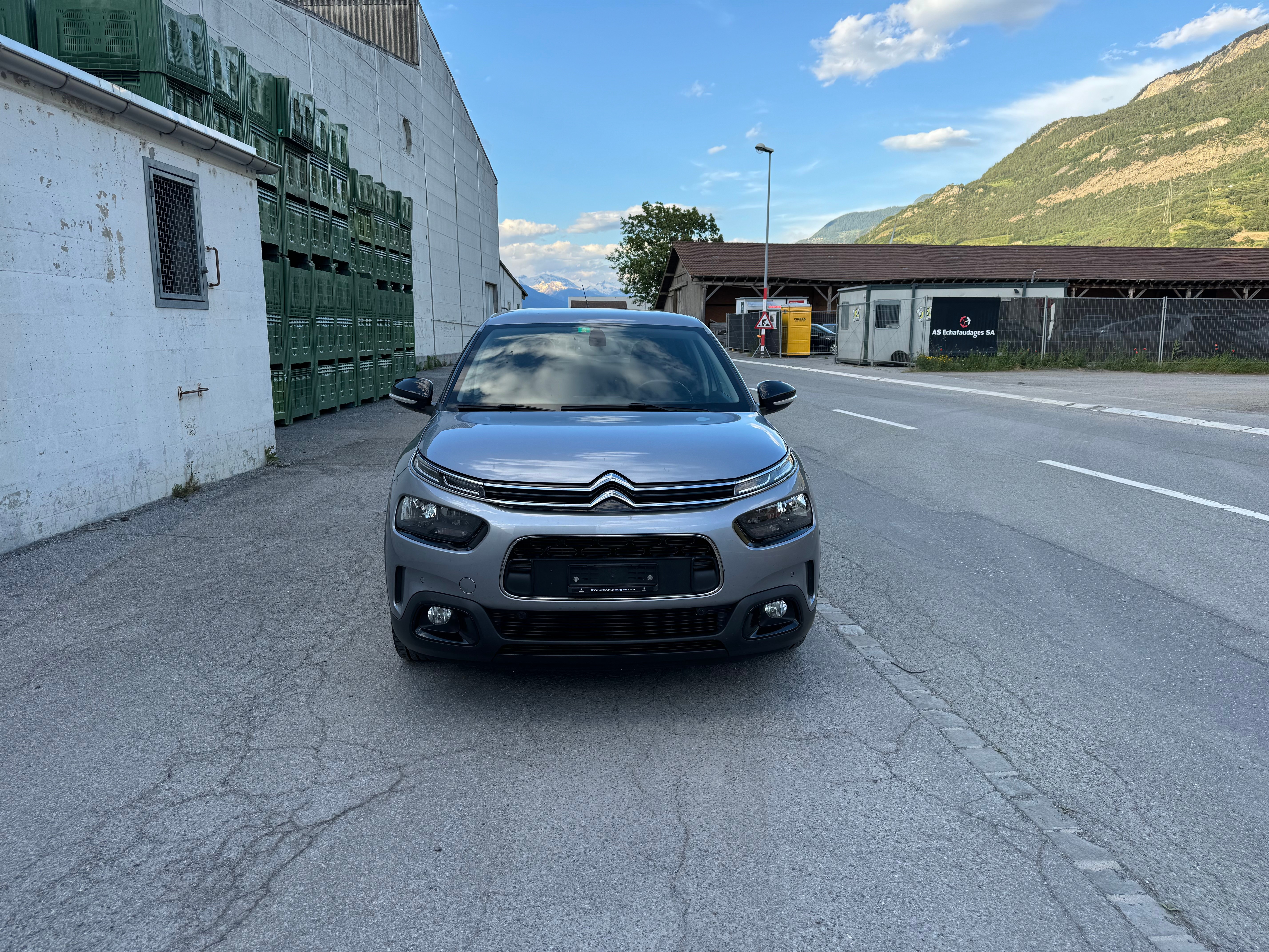 CITROEN C4 Cactus 1.2 Pure Tech Shine