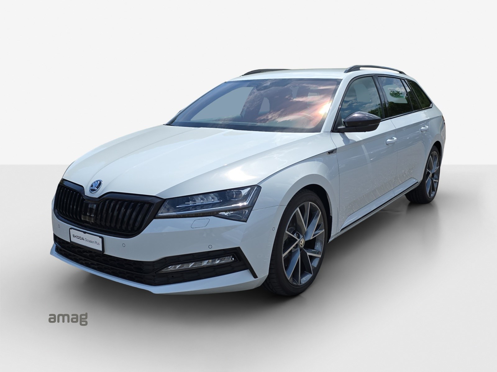 SKODA Superb Combi 2.0 TDi SportLine 4x4 DSG