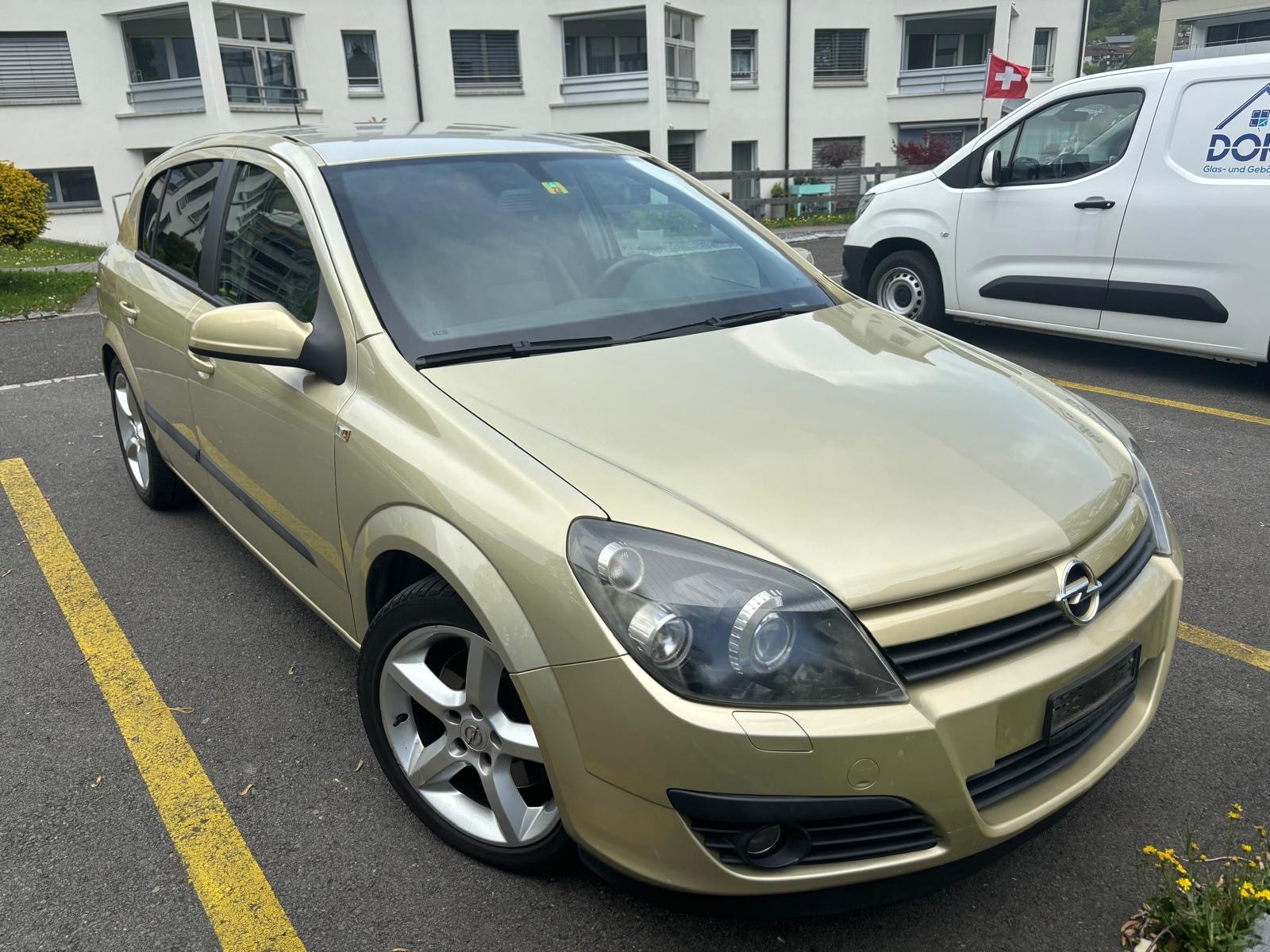 OPEL Astra 2.0i 16V Turbo Sport