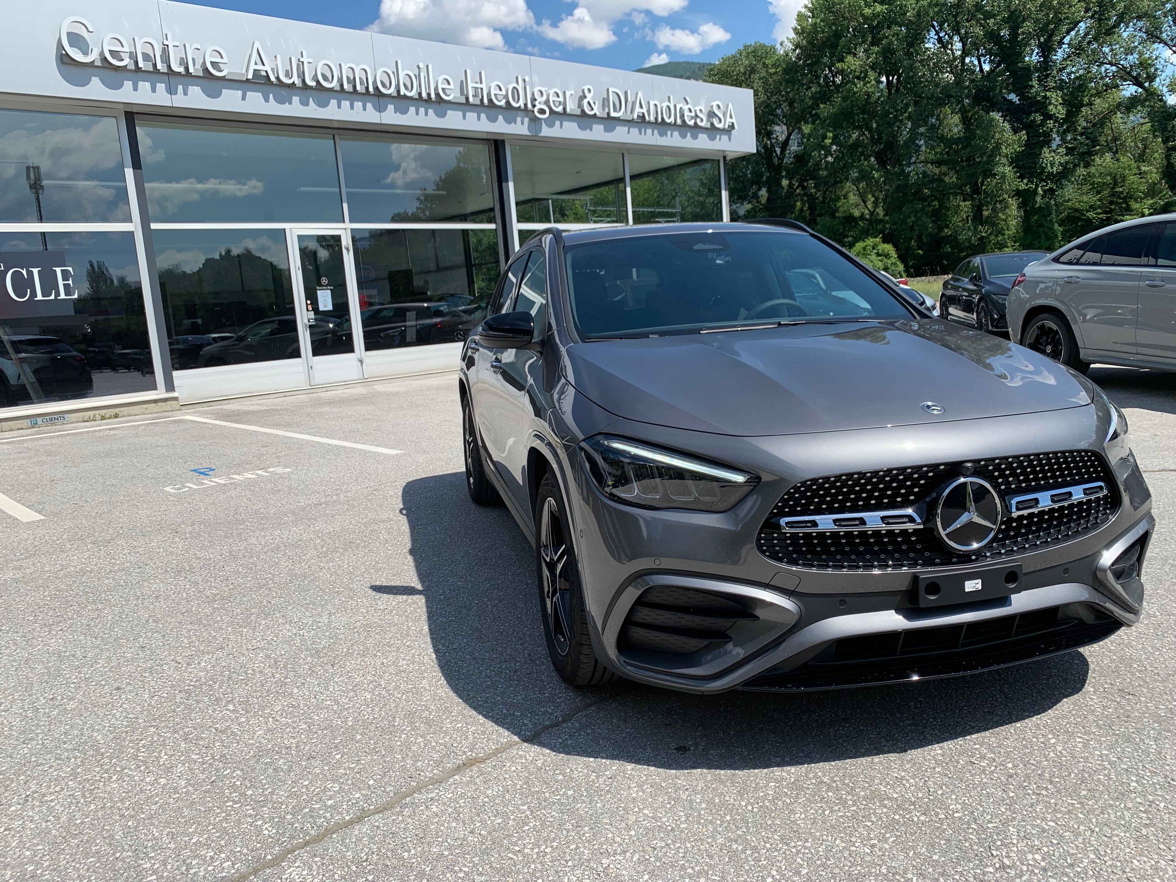 MERCEDES-BENZ GLA 220 4Matic 8G-DCT