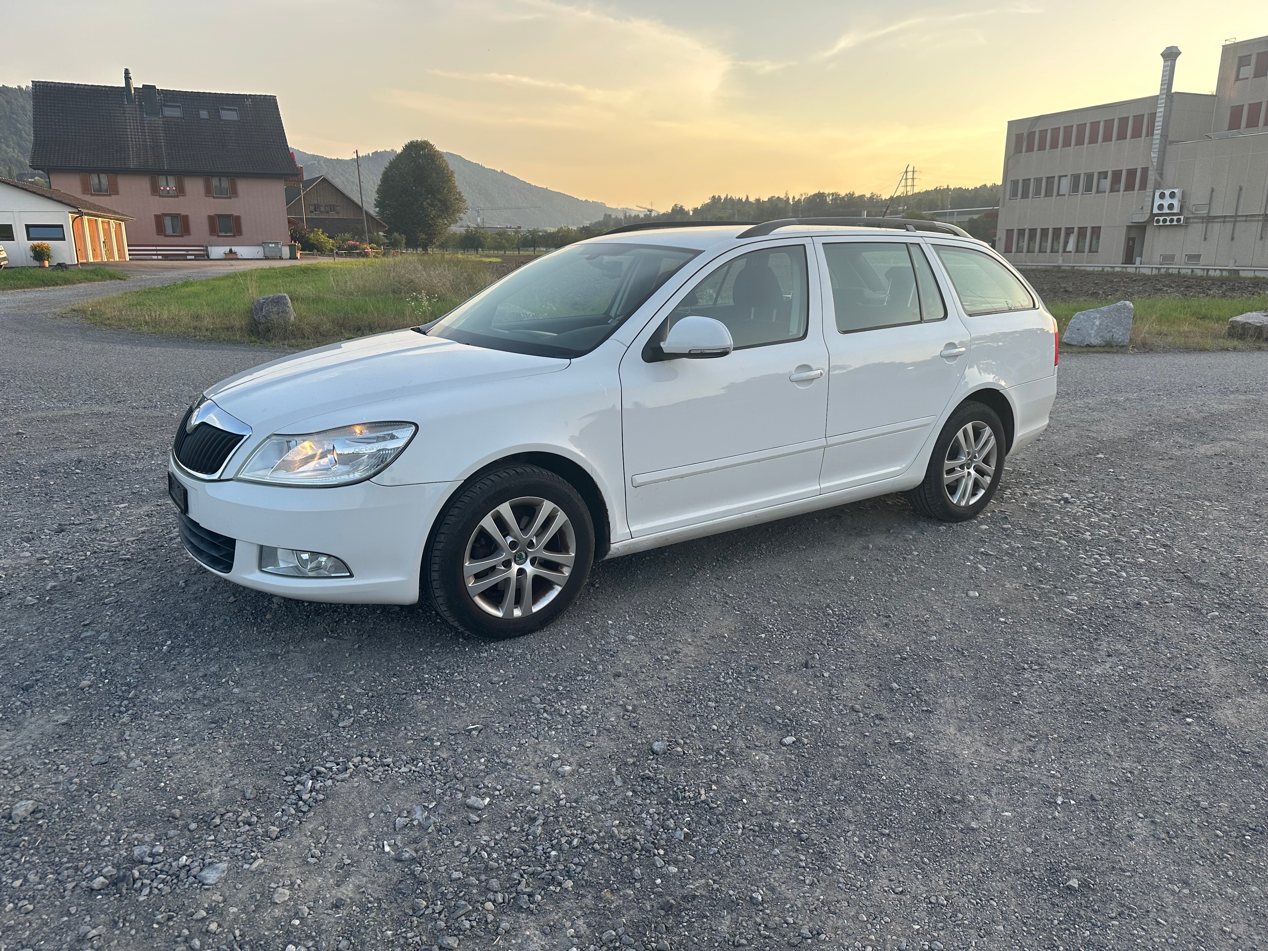 SKODA Octavia Combi 1.9 TDI Adventure 4x4