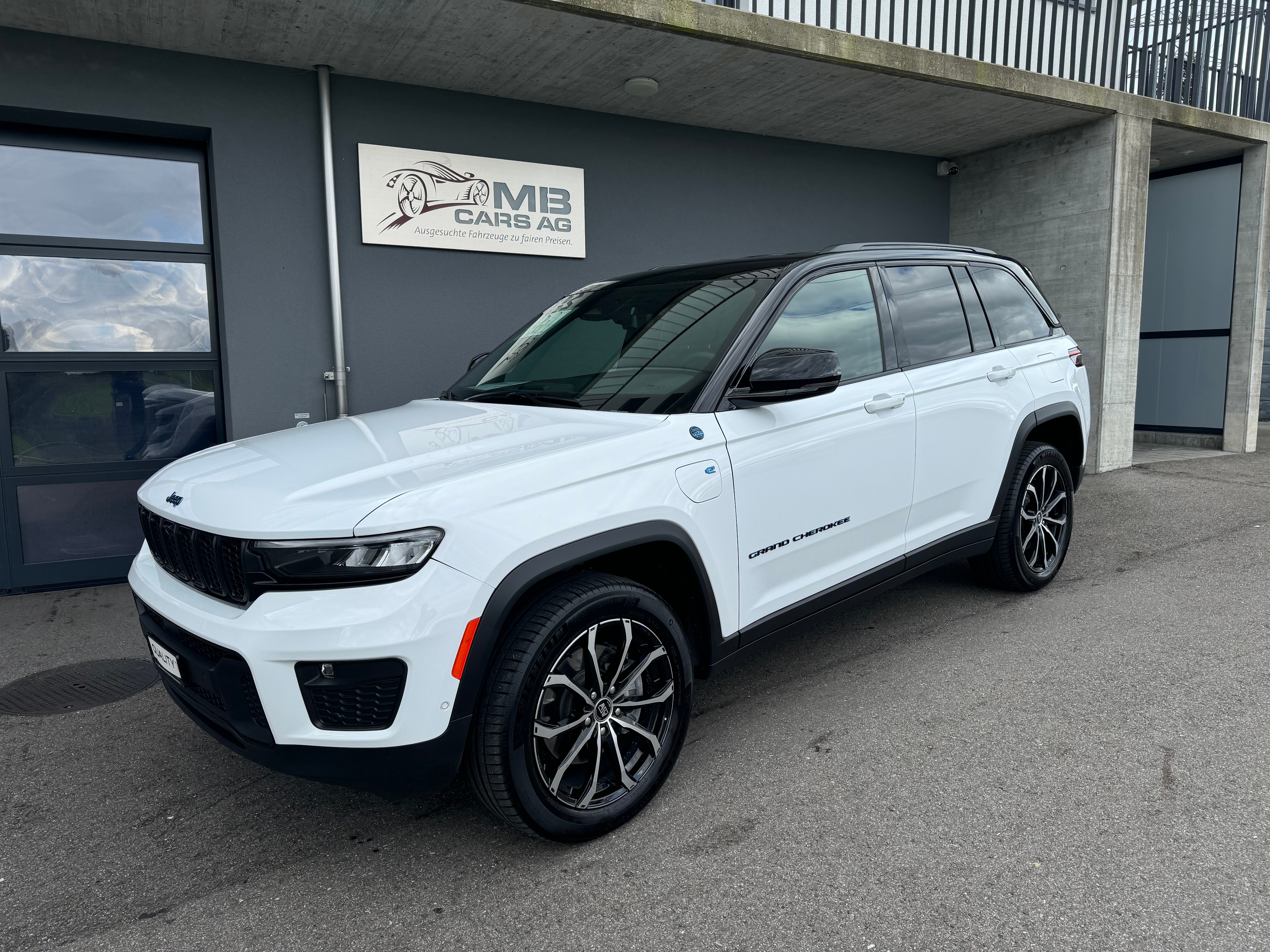 JEEP Grand Cherokee 2.0 Plug-in-Hybrid Trailhawk 4xe