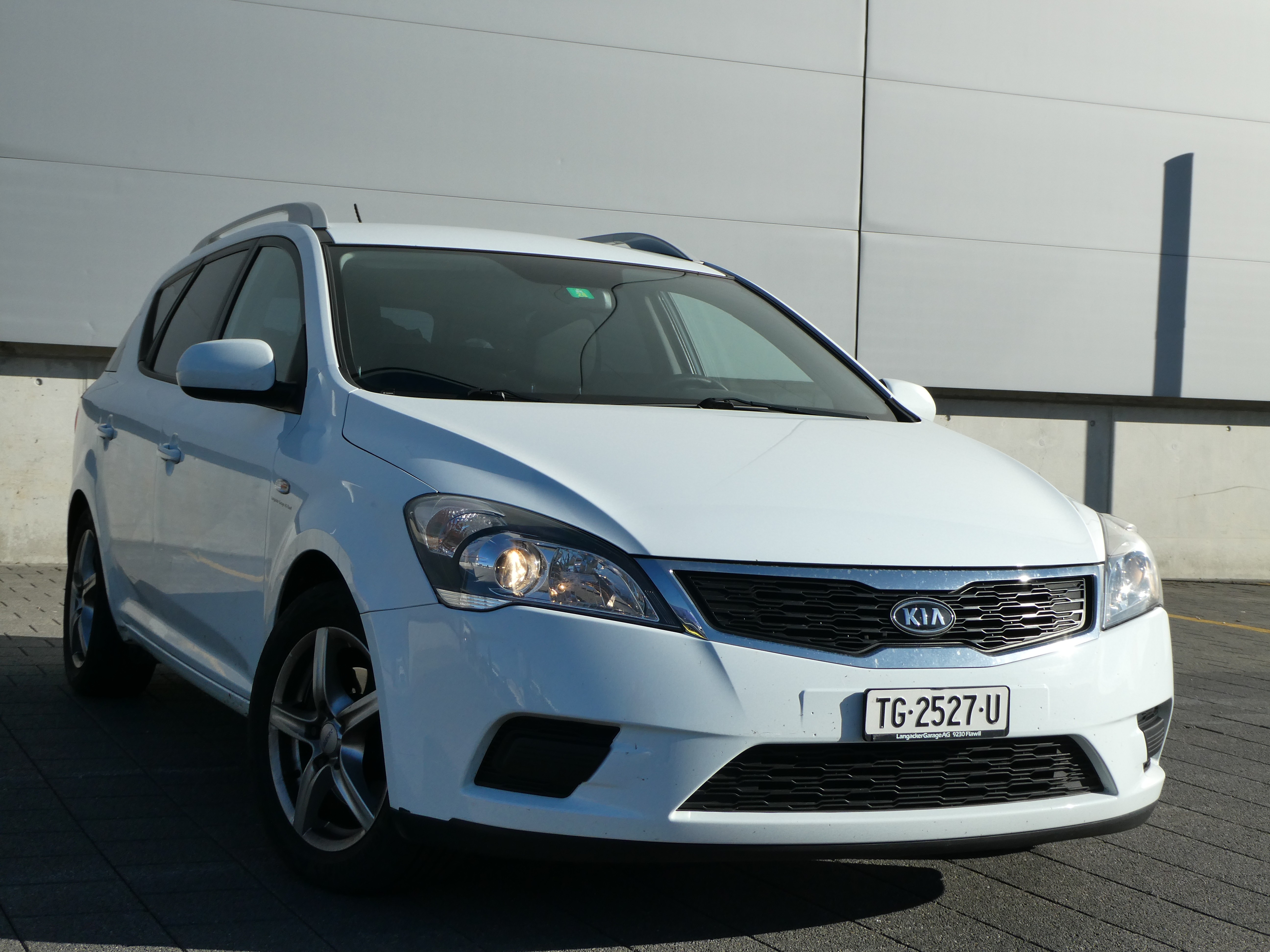 KIA Ceed Sporty Wagon 1.4 16V Basic