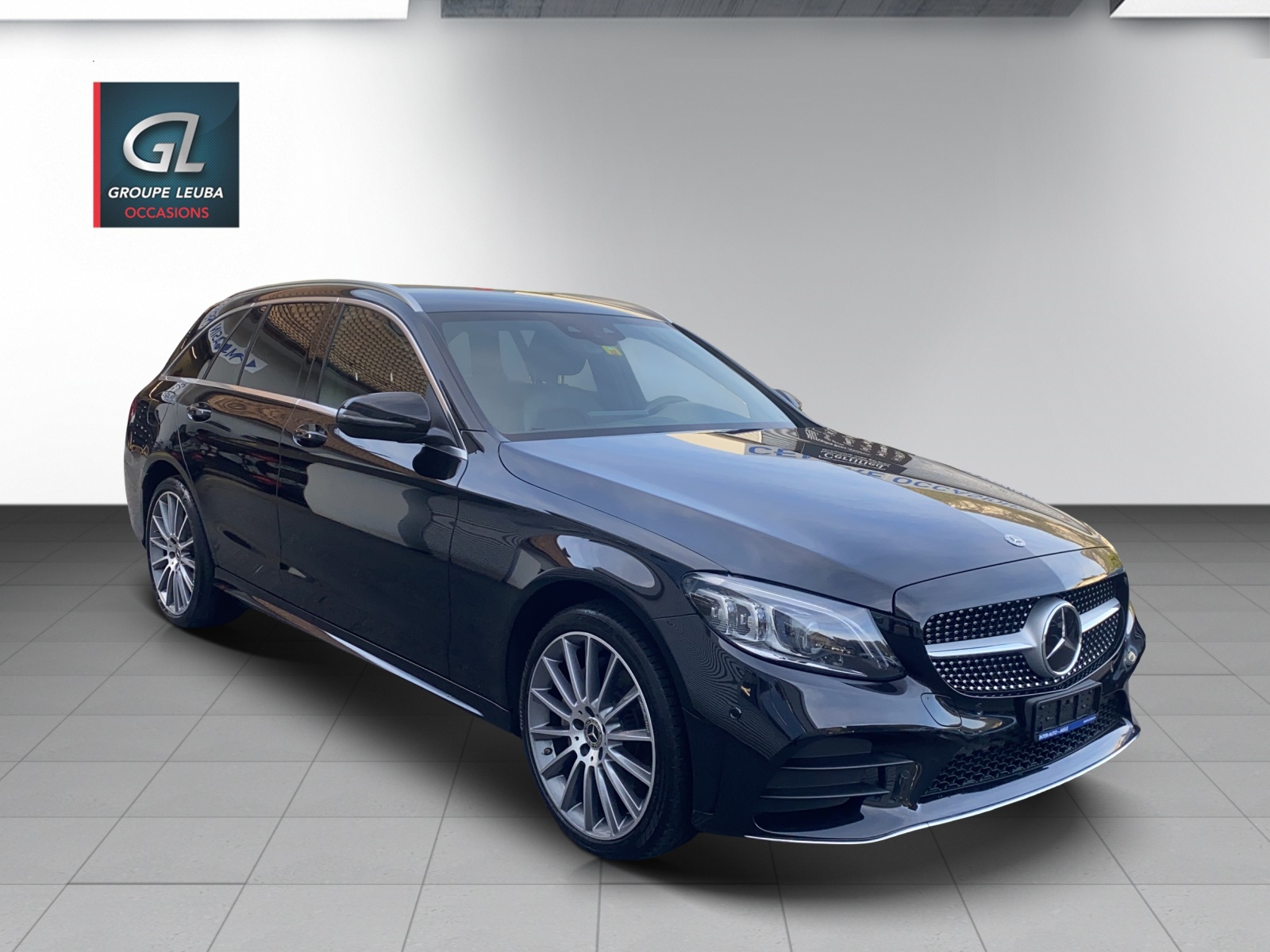 MERCEDES-BENZ C 220d SwissStar AMG L.4M