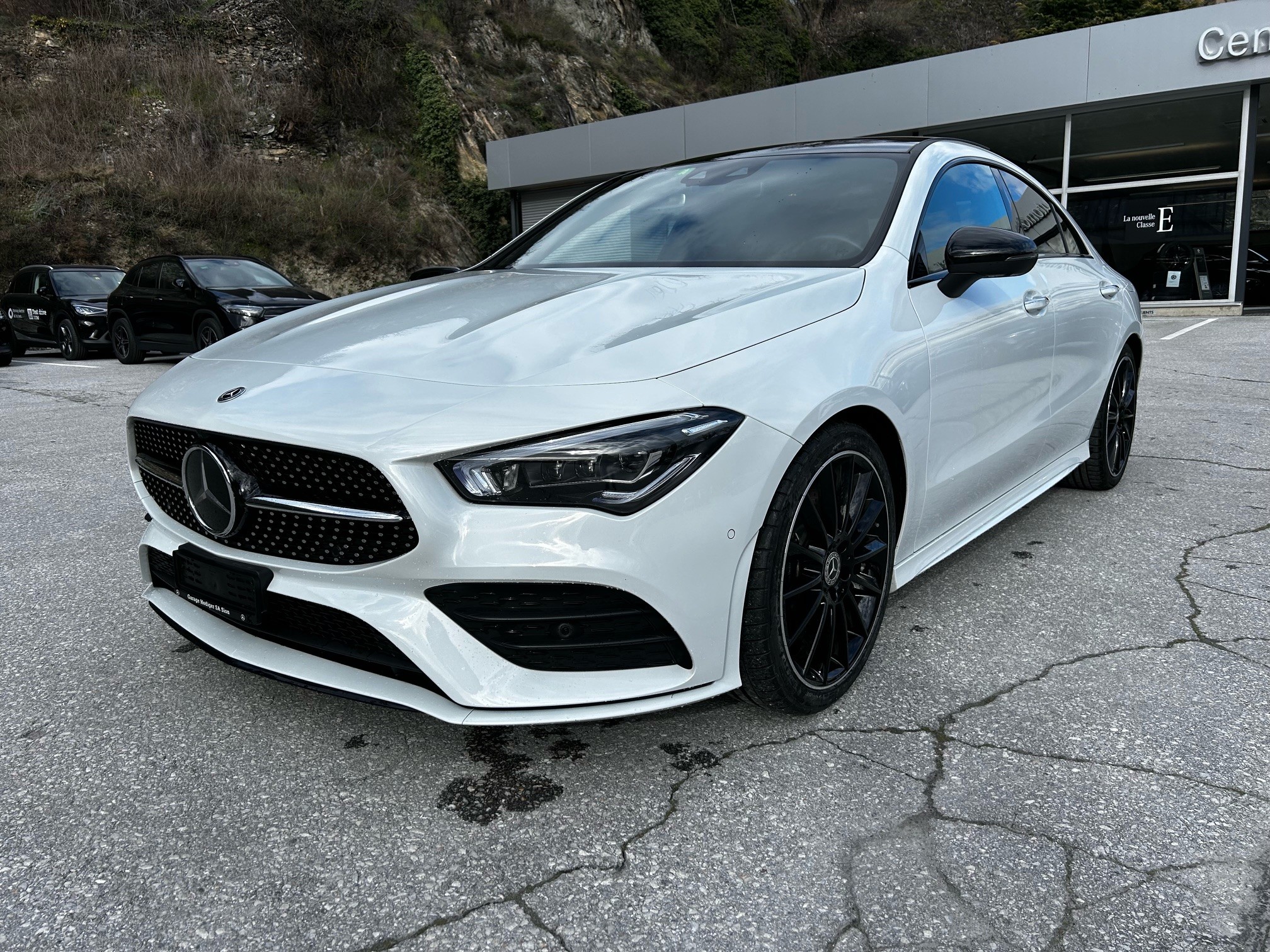 MERCEDES-BENZ CLA 250 AMG Line 4Matic