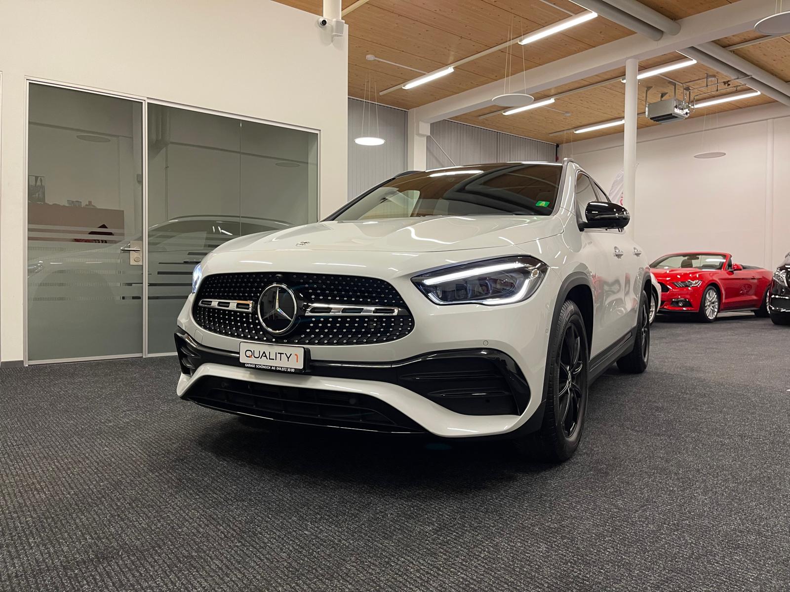 MERCEDES-BENZ GLA 250 4Matic AMG Line 8G-DCT