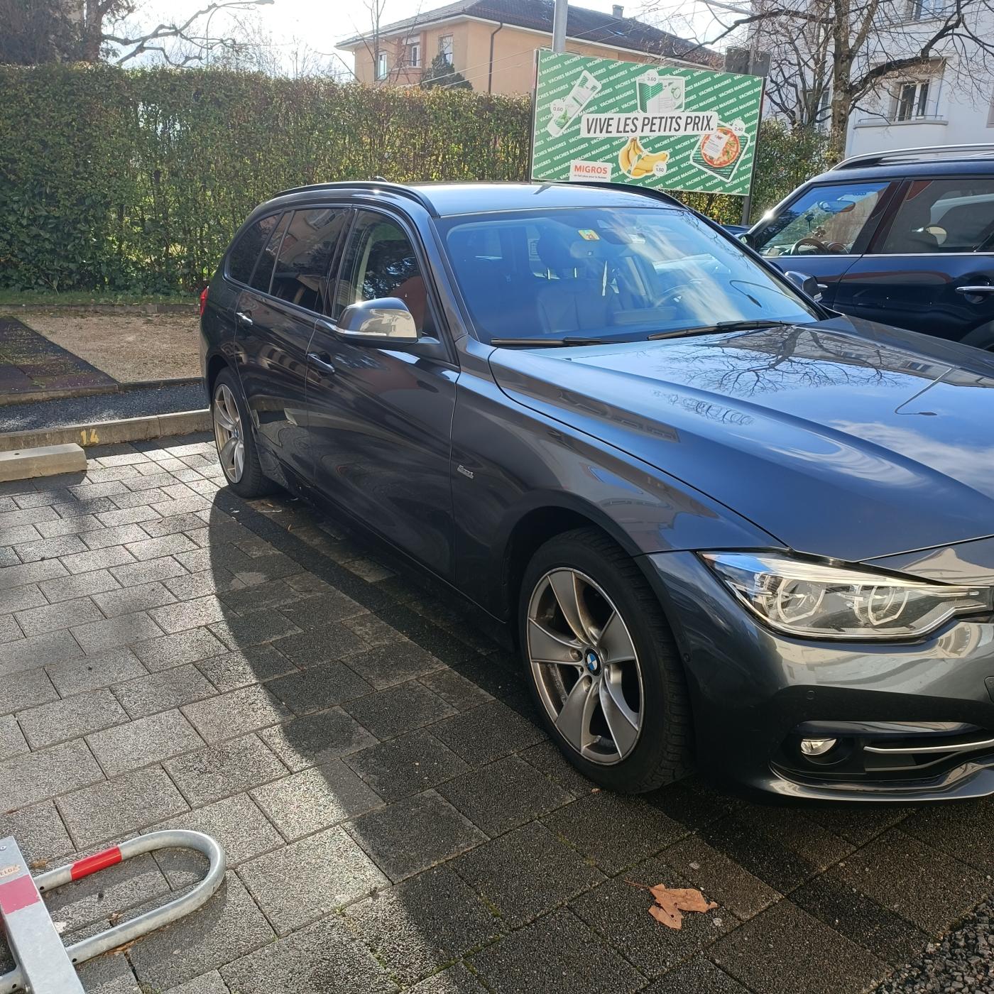 BMW 320i xDrive Touring M Sport Steptronic