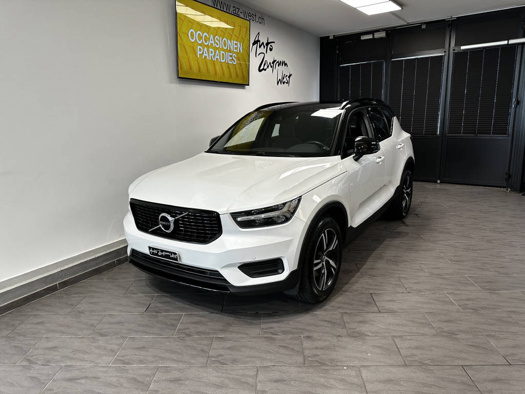 VOLVO XC40 2.0 T4 R-Design AWD