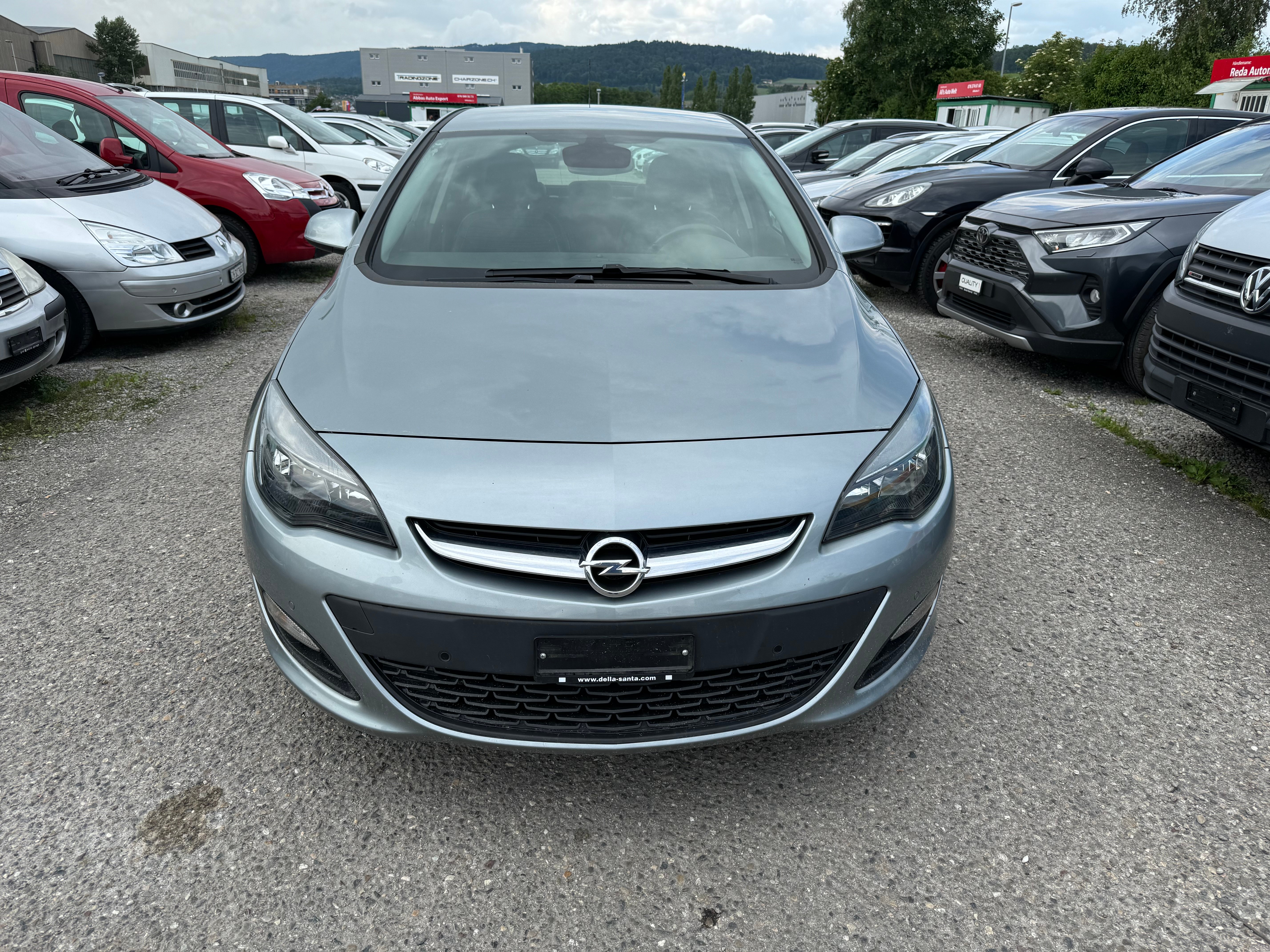 OPEL Astra 1.4i 16V Turbo Active Edition