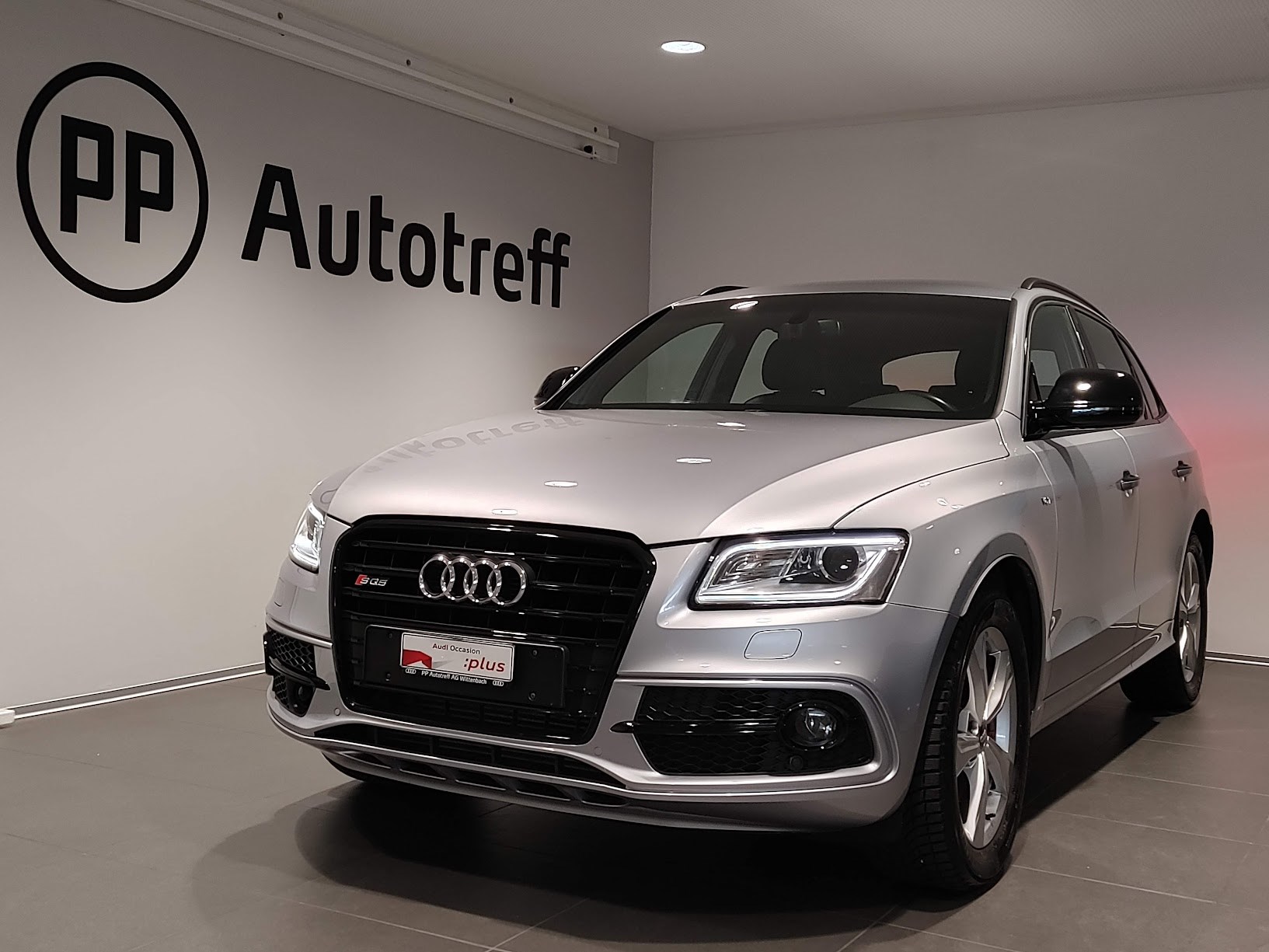 AUDI SQ5 3.0 TDI plus quattro tiptronic