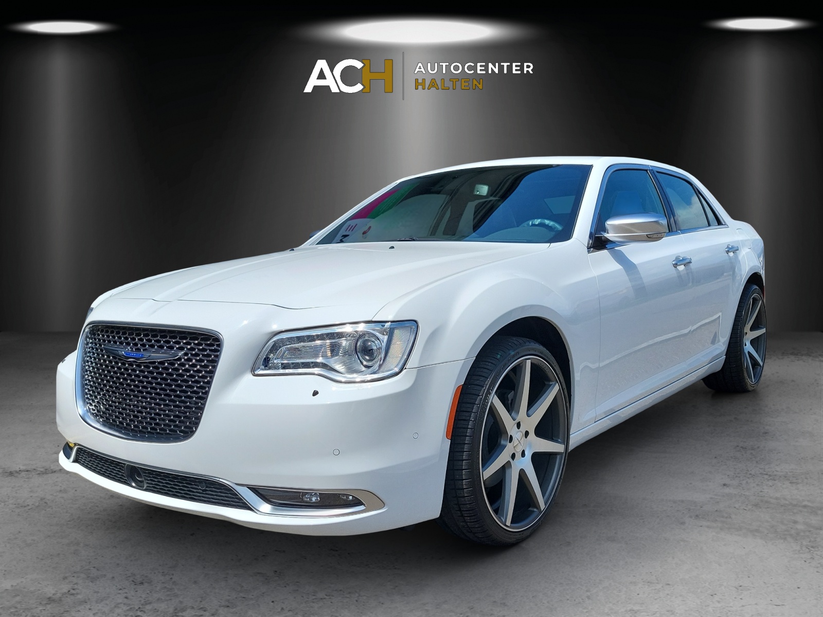 CHRYSLER 300C 5.7L V8