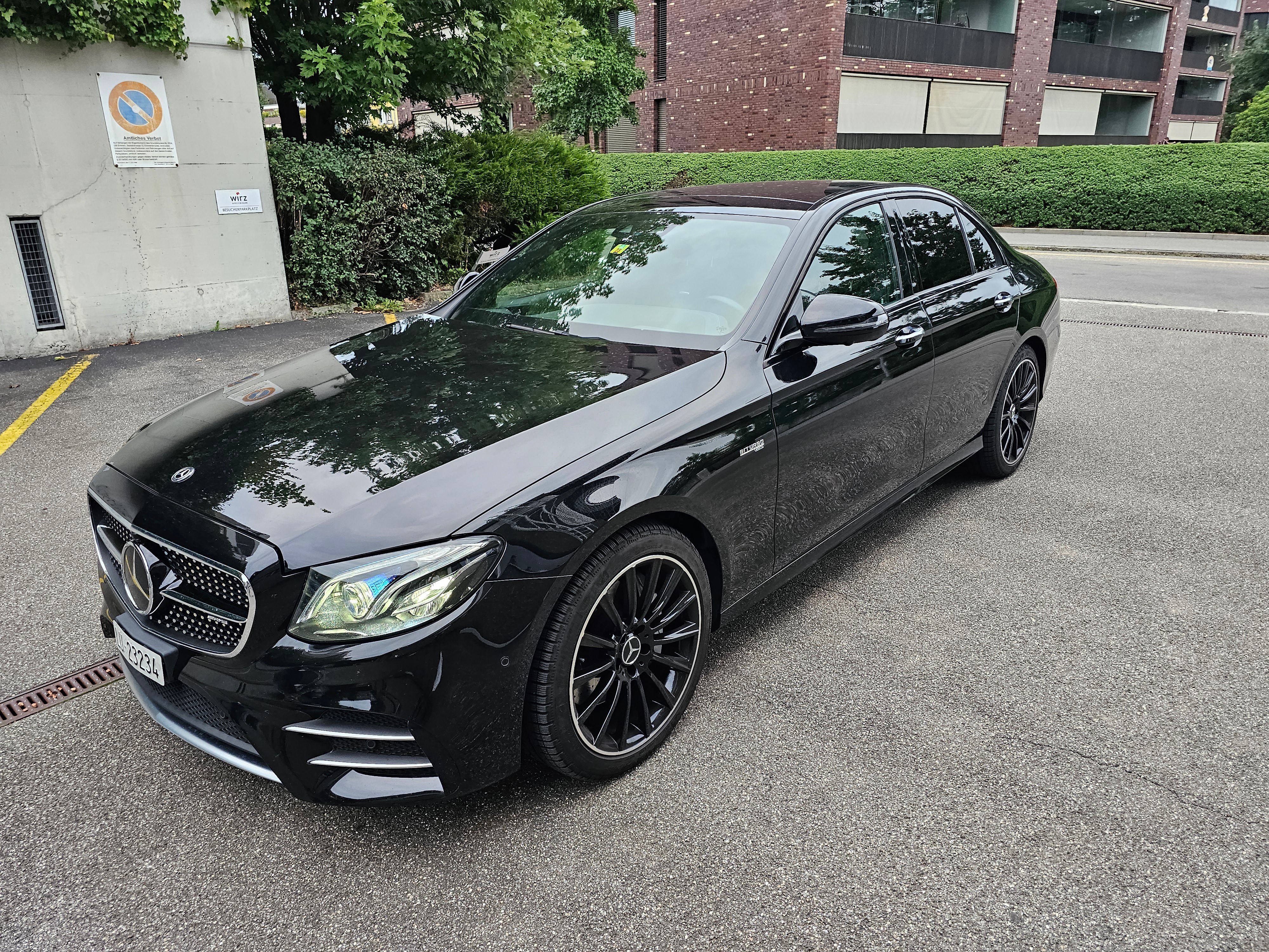 MERCEDES-BENZ E 43 AMG 4Matic 9G-Tronic