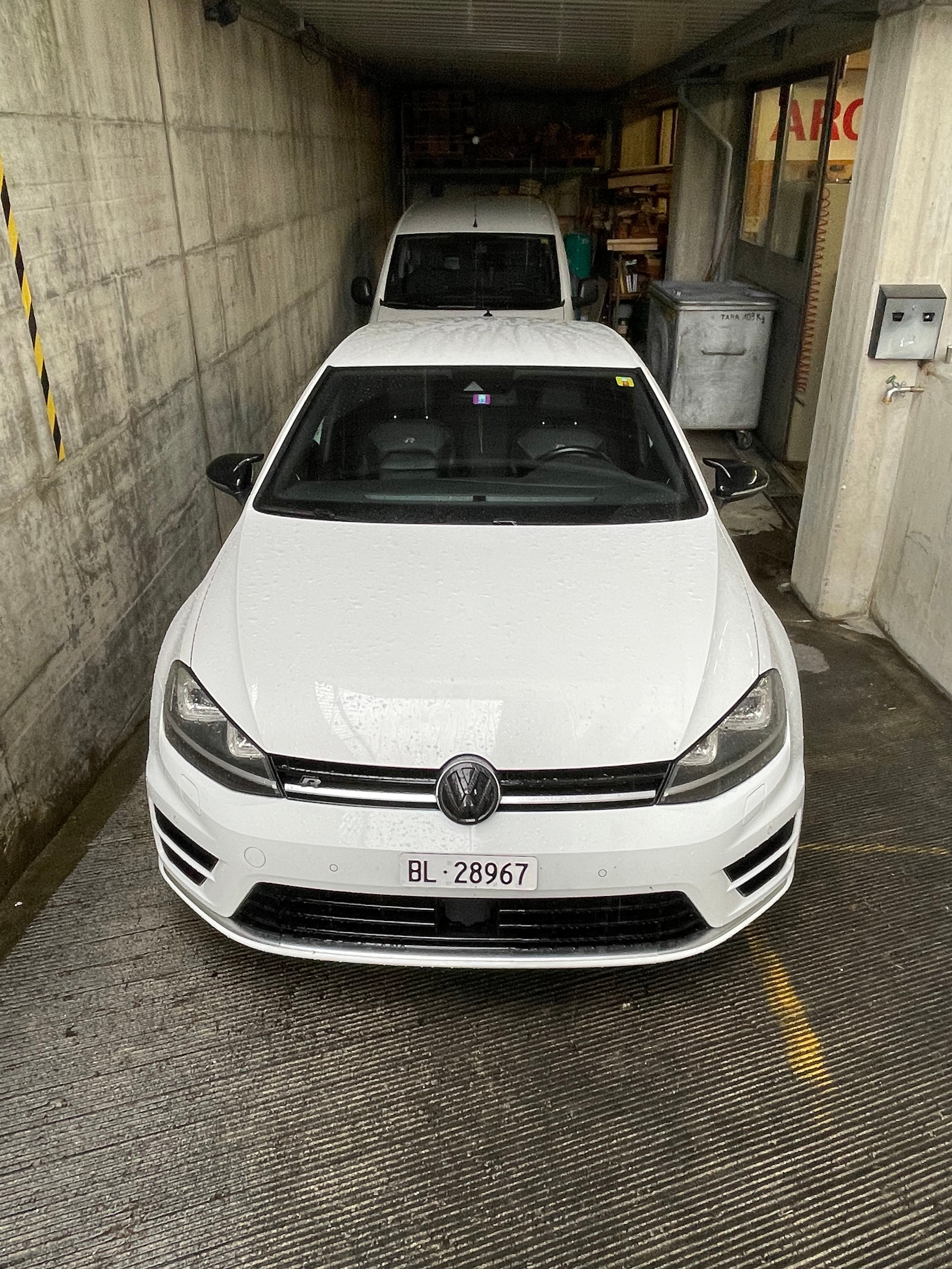 VW Golf 2.0 TSI R 4Motion DSG