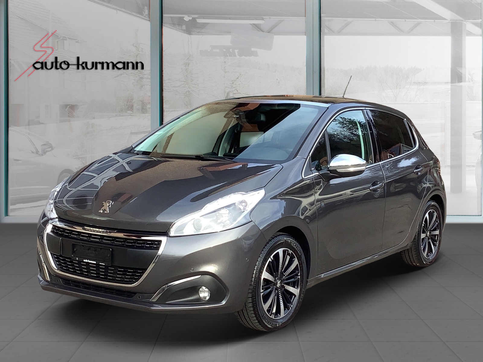 PEUGEOT 208 1.2 PureTech Tech Edition