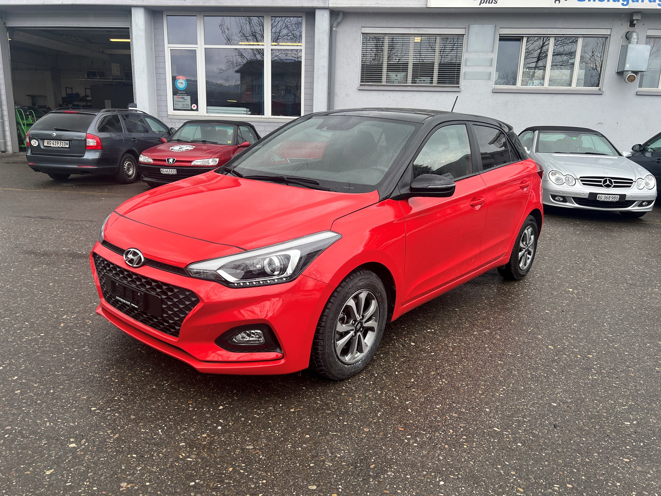 HYUNDAI i20 1.0 T-GDi Amplia DCT