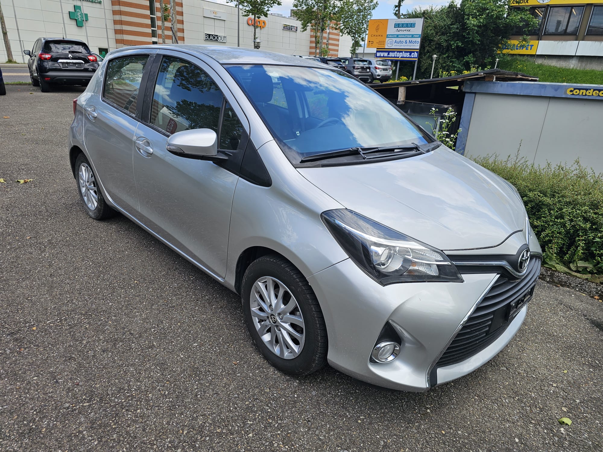 TOYOTA Yaris 1.33 Sol VENDUE