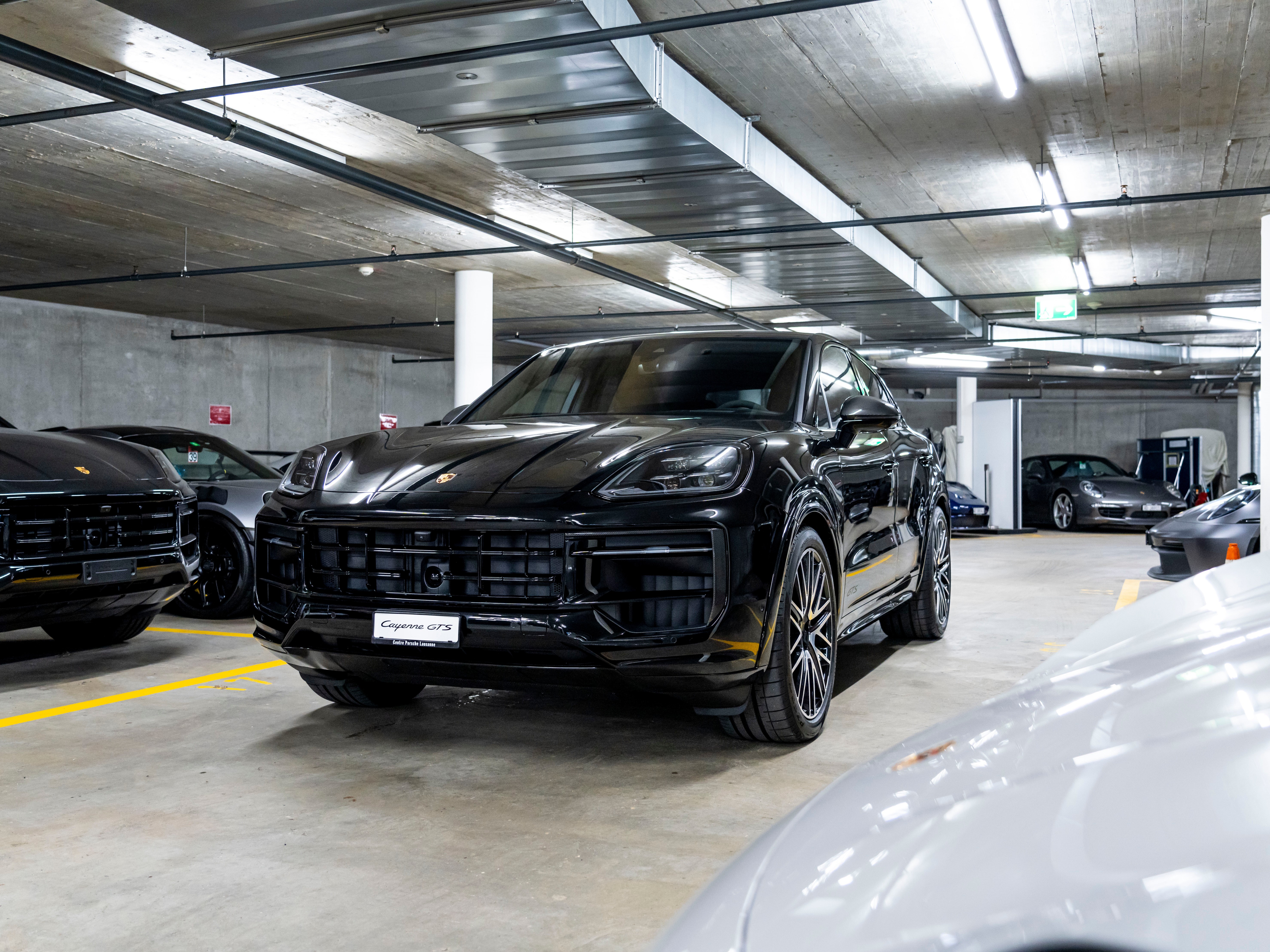 PORSCHE Cayenne Coupé GTS Tiptronic