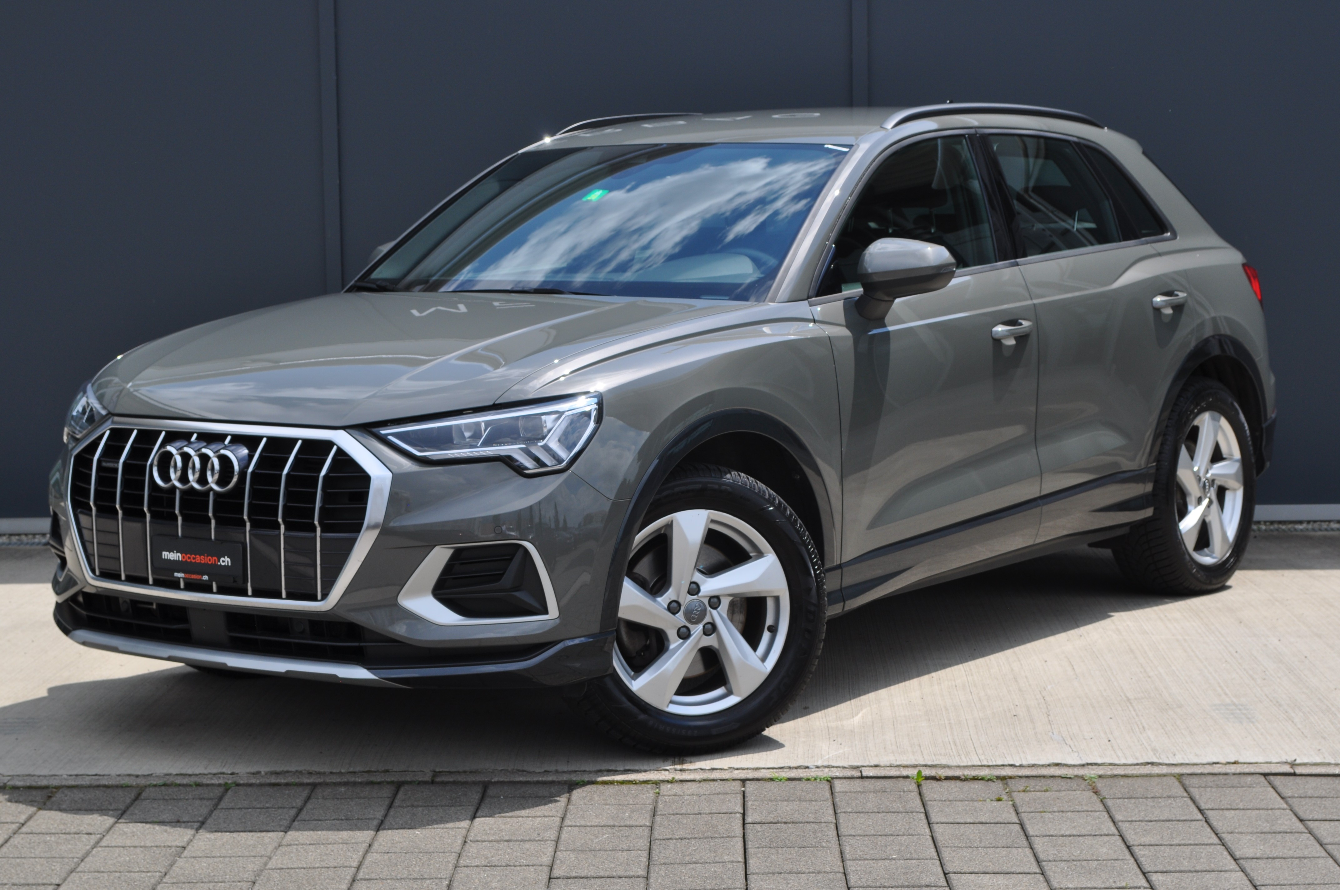 AUDI Q3 40 TFSI advanced qua.