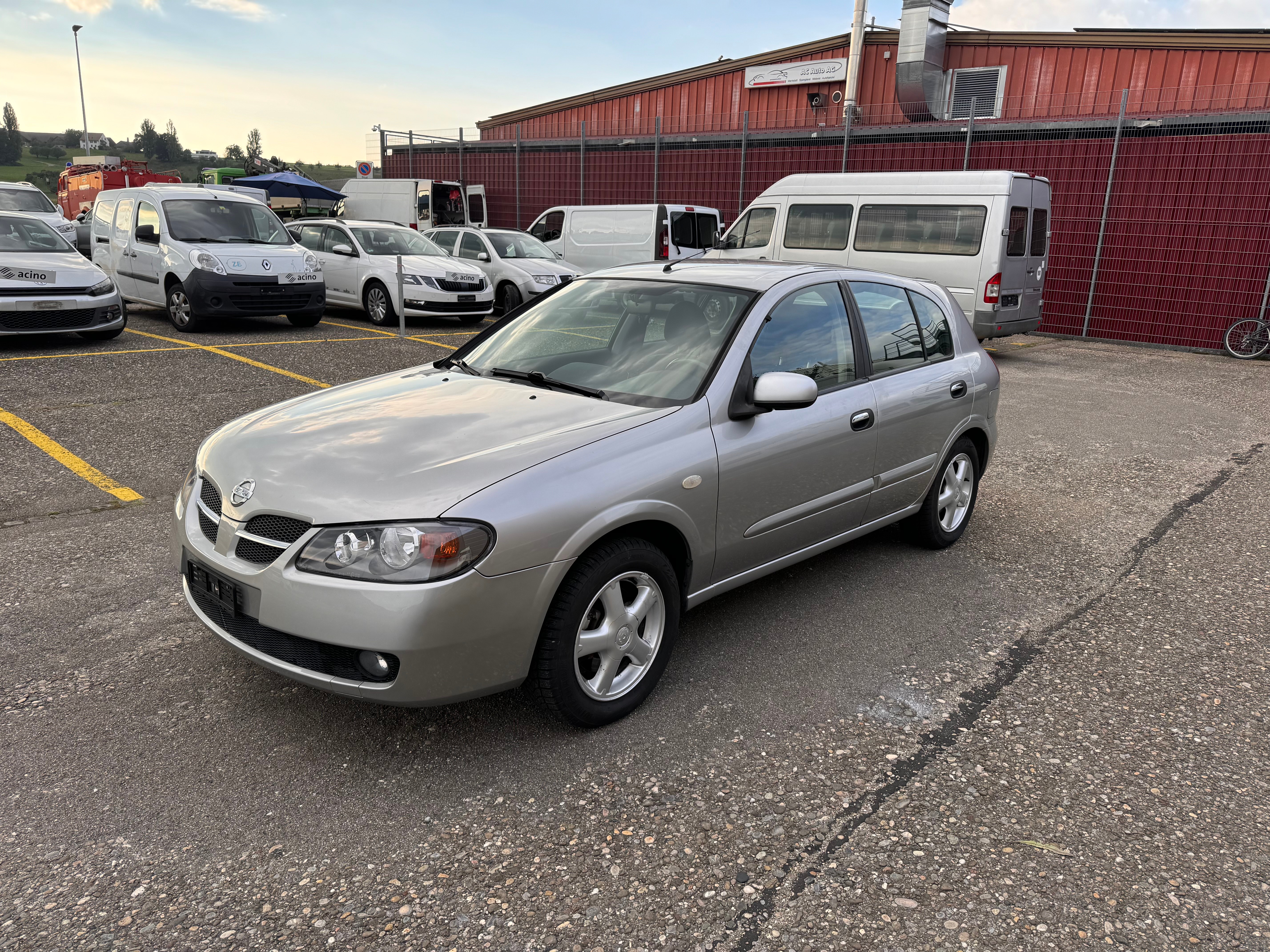 NISSAN Almera 1.8 16V business