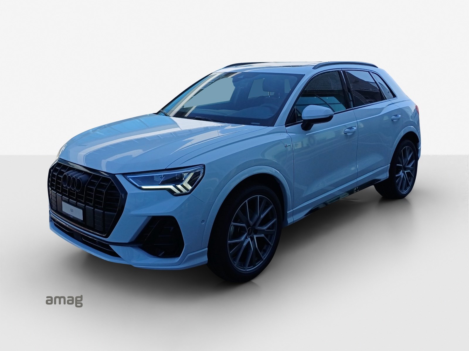 AUDI Q3 35 TFSI S line Attraction S-tronic