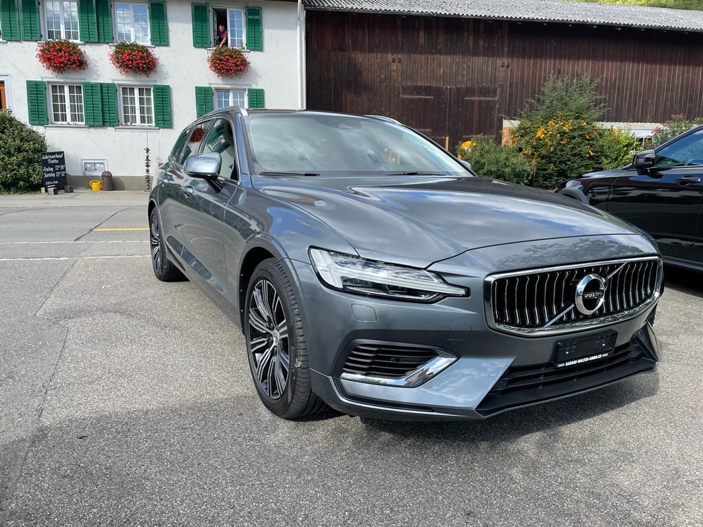 VOLVO V60 T8 eAWD Twin Engine Inscription Geartronic