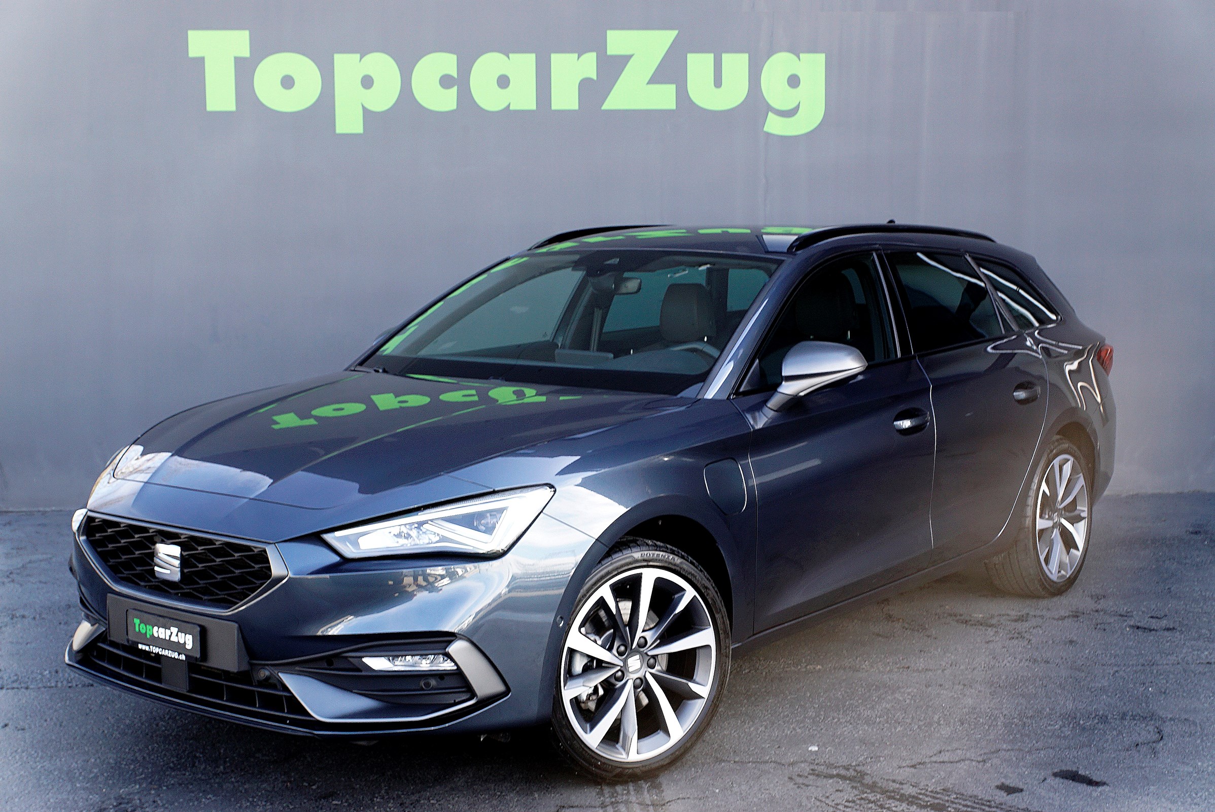 SEAT Leon ST 1.4 eHybrid pHEV DSG Hola FR / CH-Auslieferung