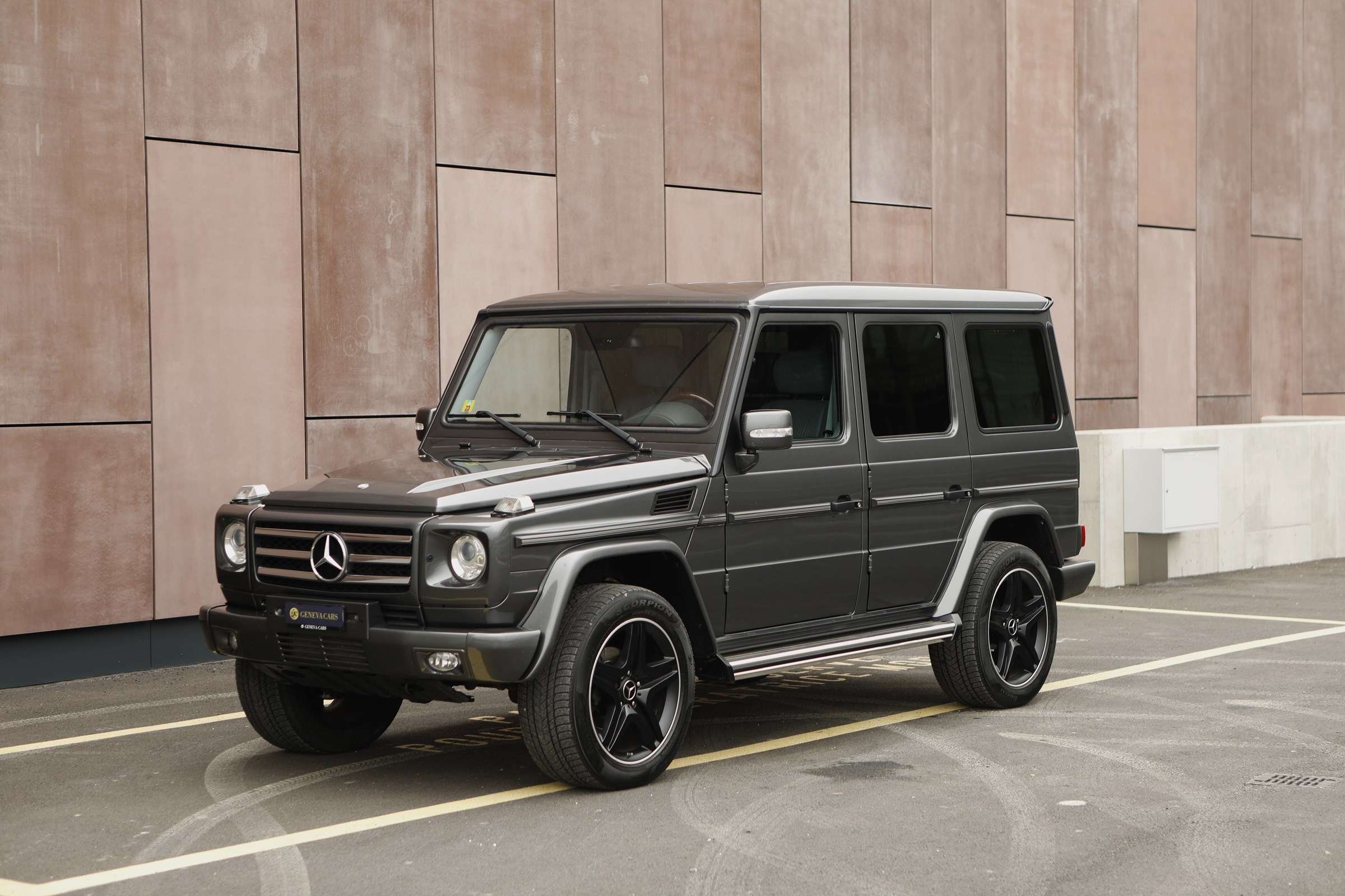 MERCEDES-BENZ G 500 7G-Tronic