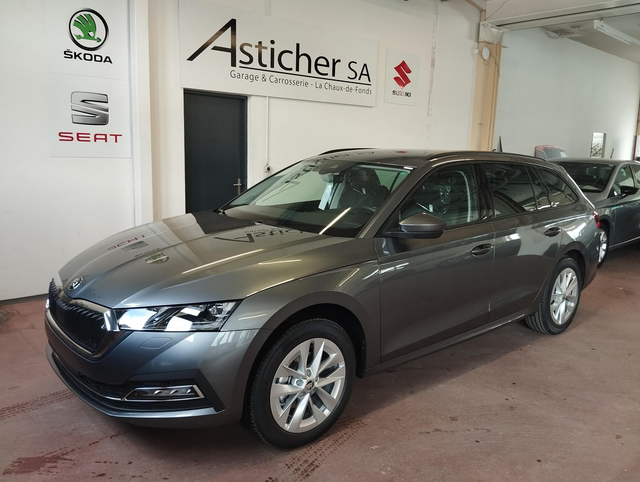 SKODA Octavia Combi 1.5 TSI mHEV DSG Style