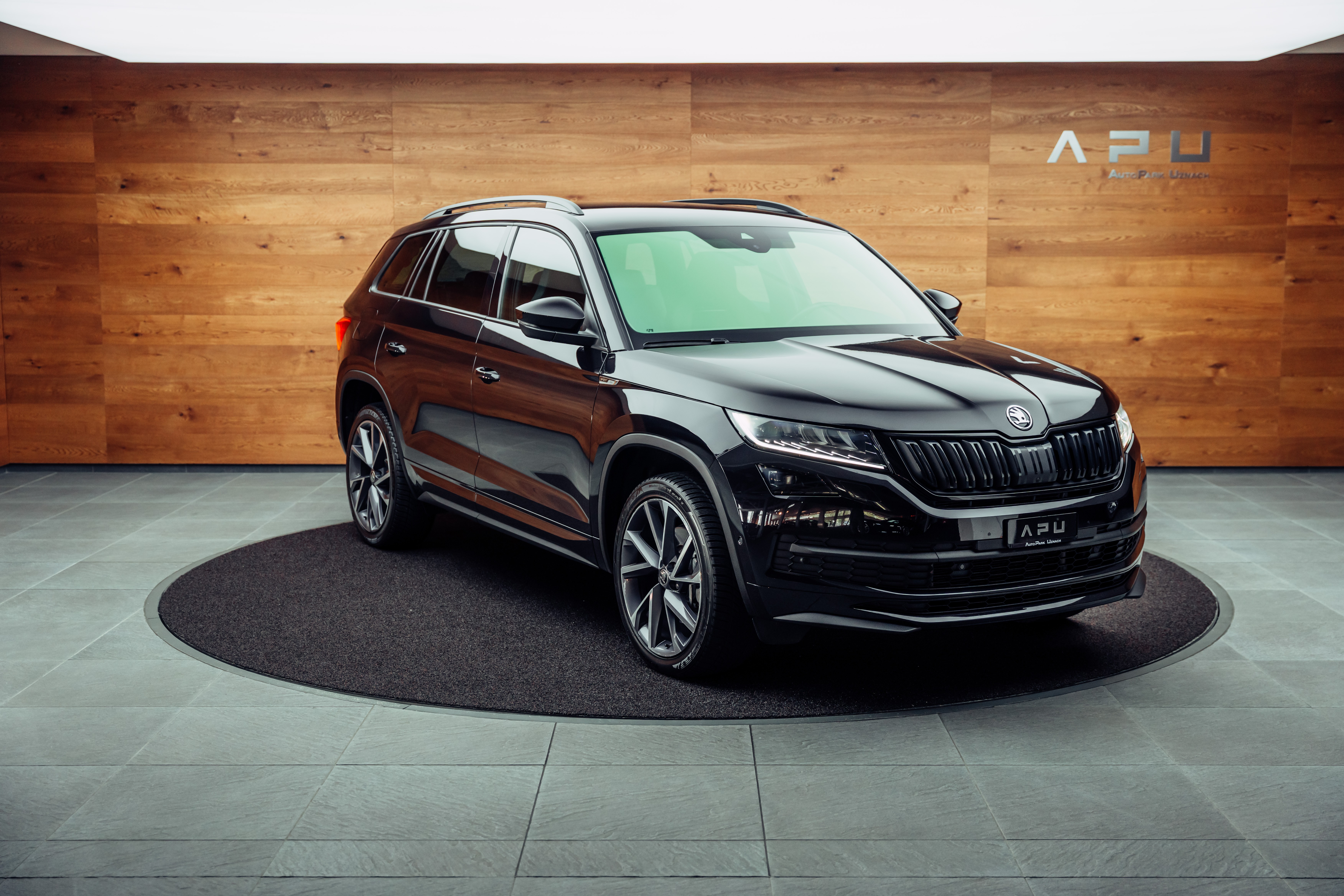 SKODA Kodiaq 2.0 TDI SCR SportLine 4x4 DSG