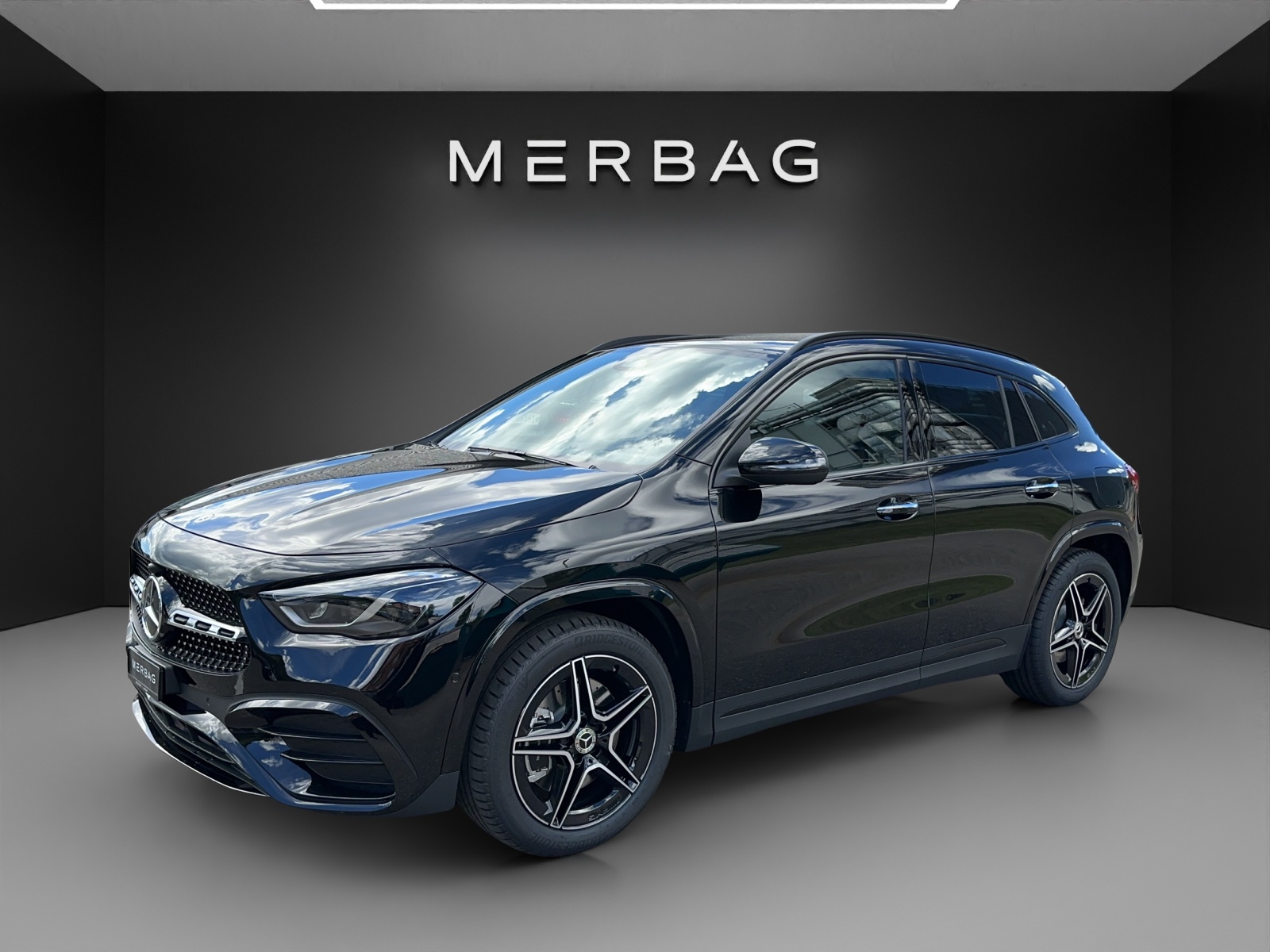 MERCEDES-BENZ GLA 250 4Matic 8G-DCT