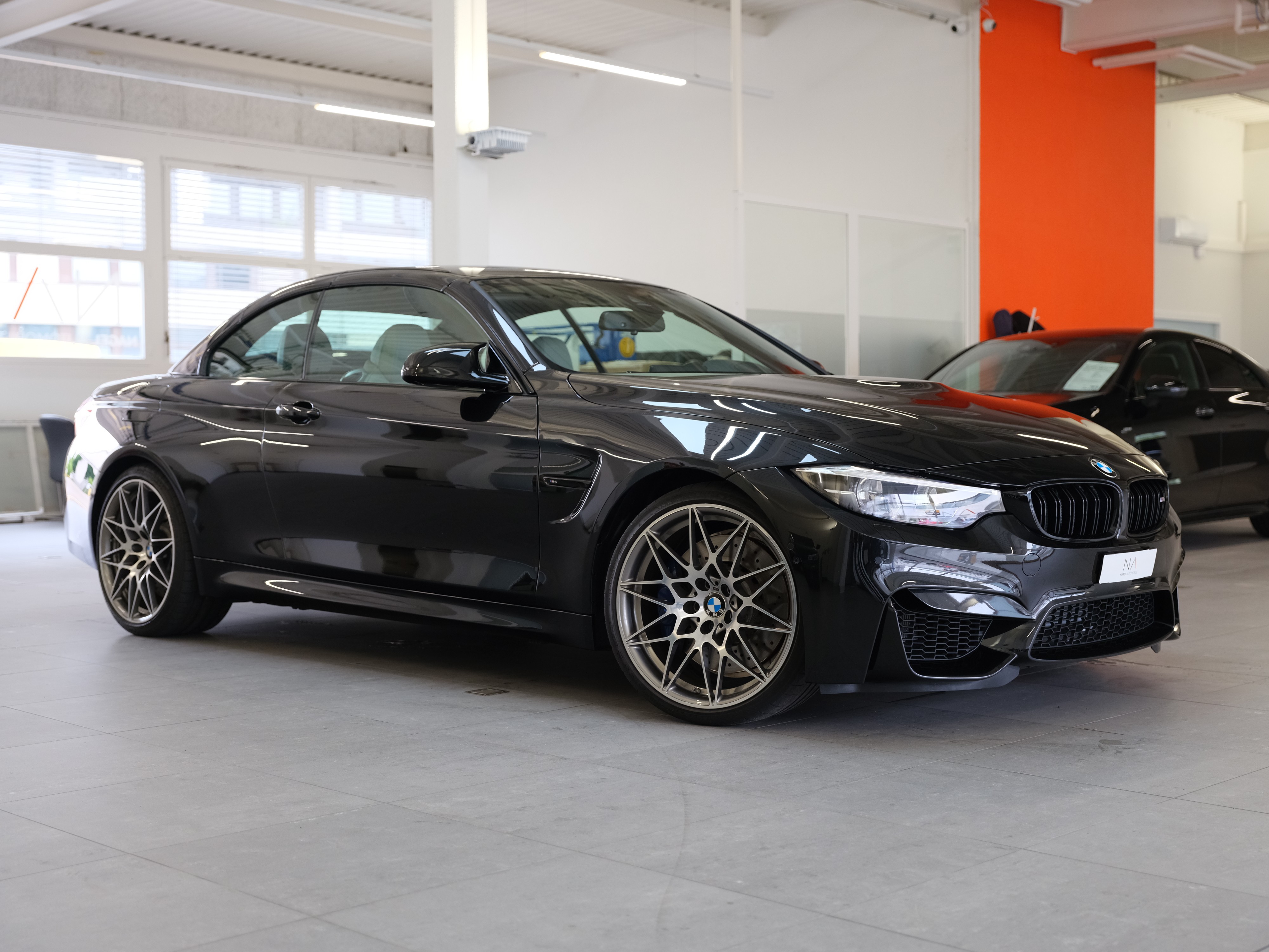 BMW M4 Cabriolet Drivelogic M Competition