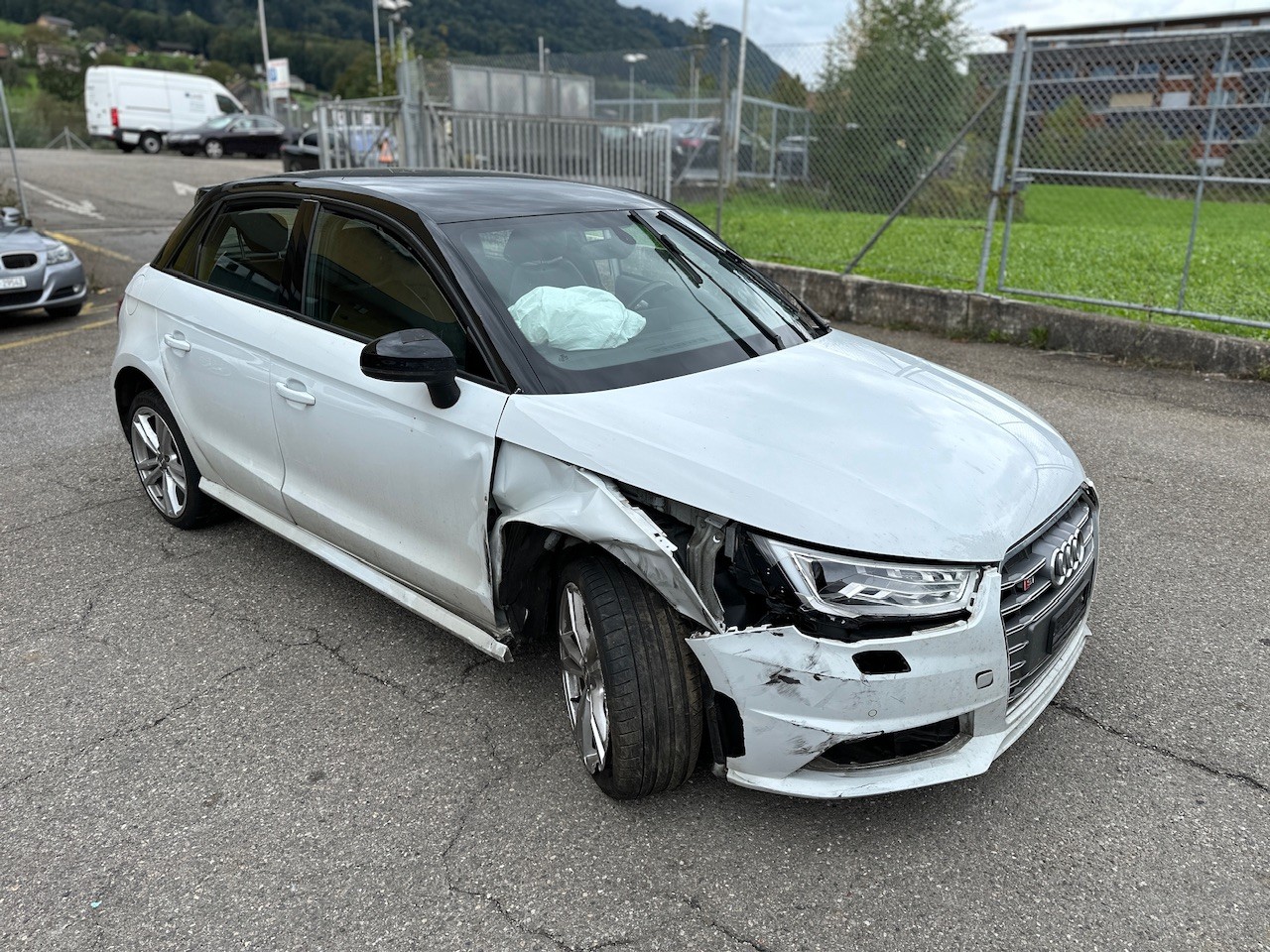 AUDI S1 Sportback 2.0 TFSI quattro