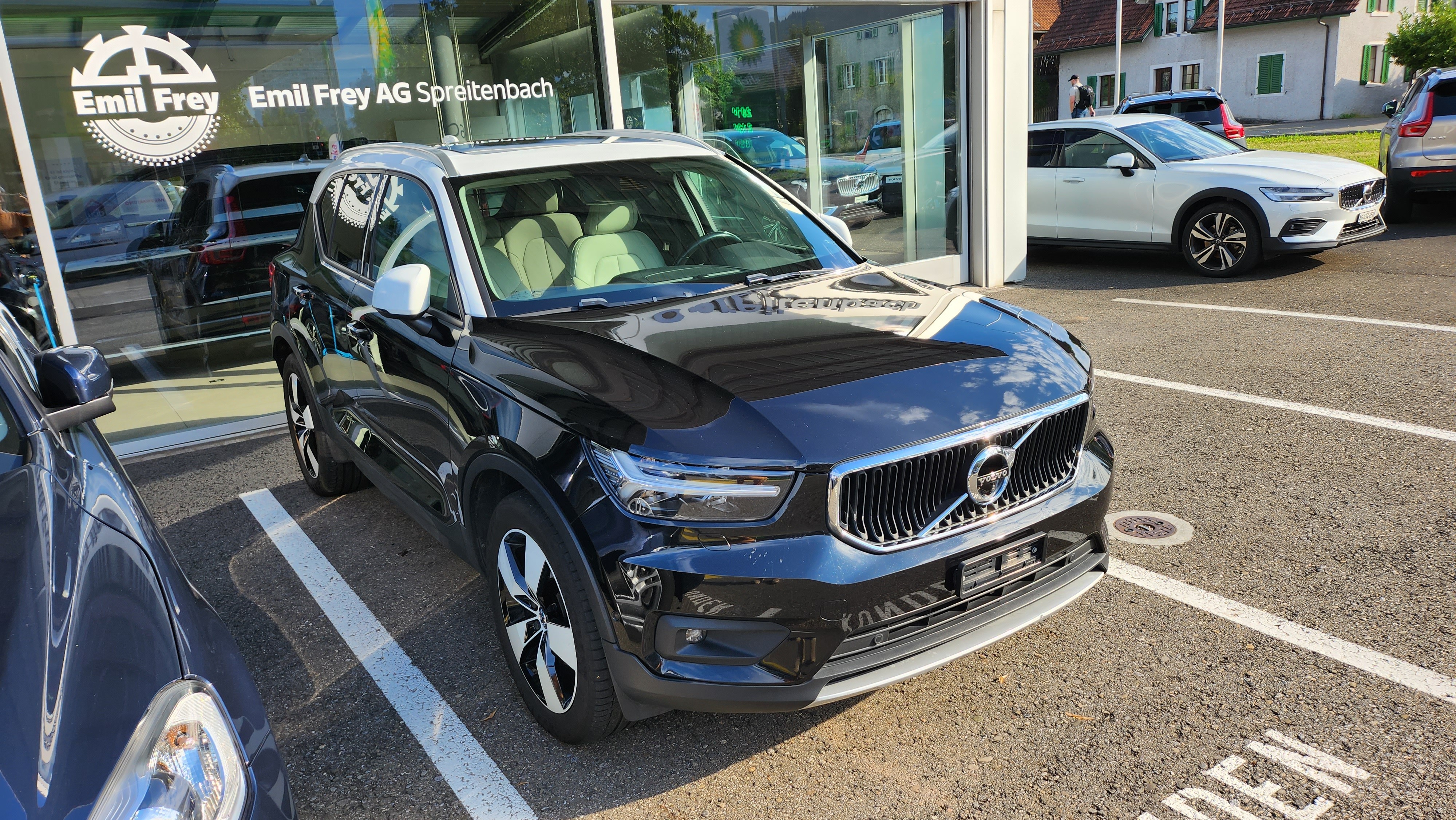 VOLVO XC40 D4 AWD Momentum Geartronic