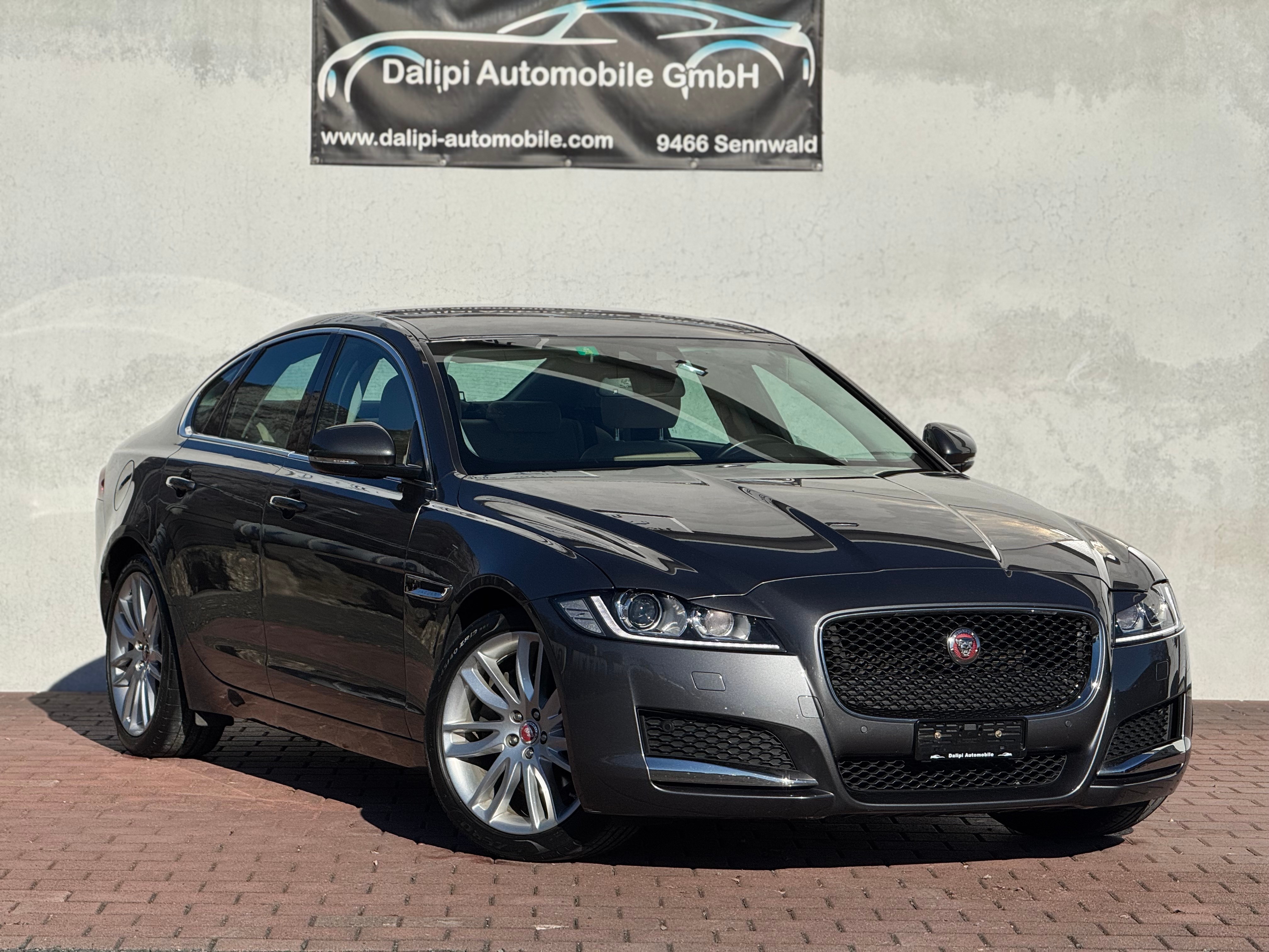 JAGUAR XF 20d Portfolio Automatic