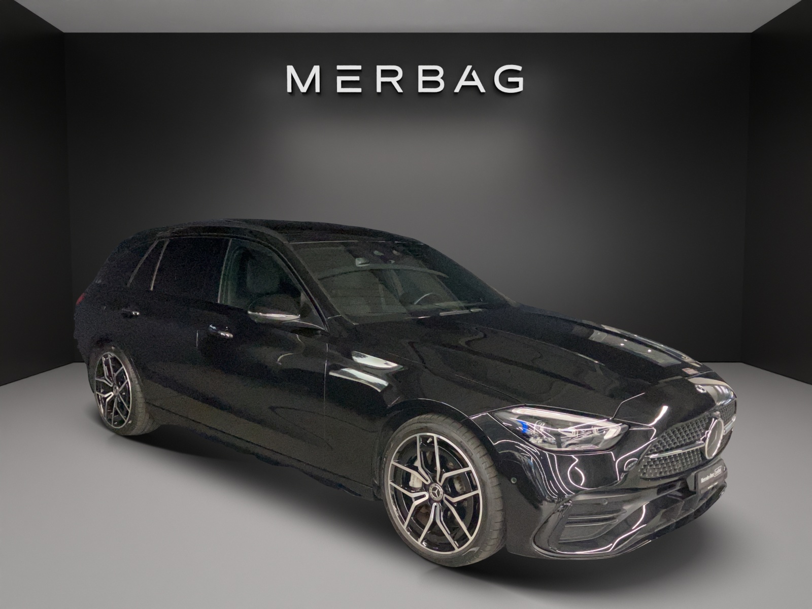 MERCEDES-BENZ C 220 d T AMG Line