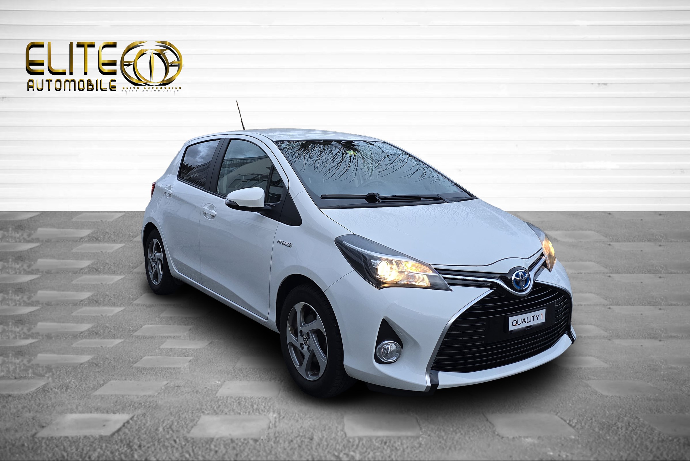 TOYOTA Yaris 1.5 VVT-i Hybrid Luna e-CVT