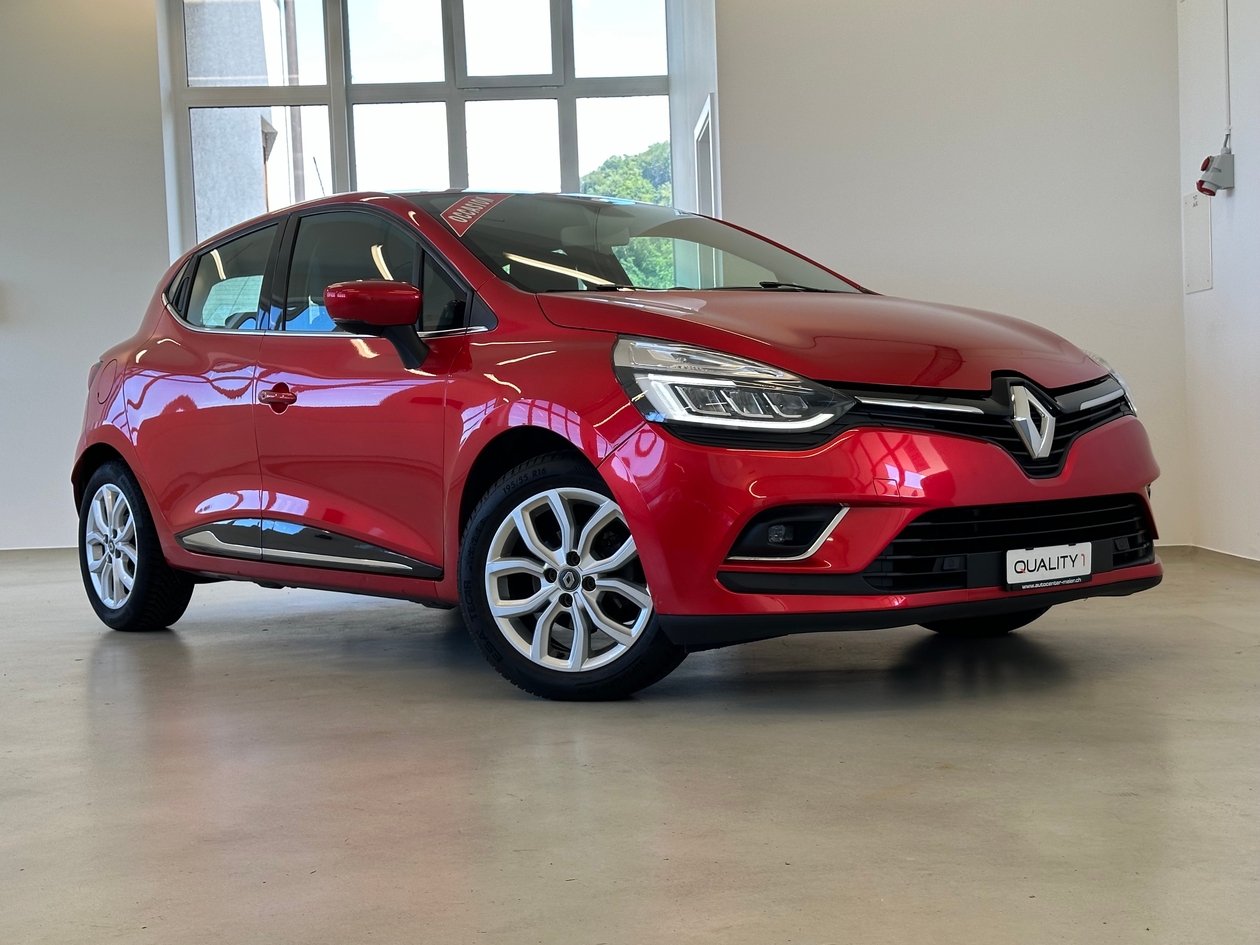 RENAULT Clio 0.9 12V Intens