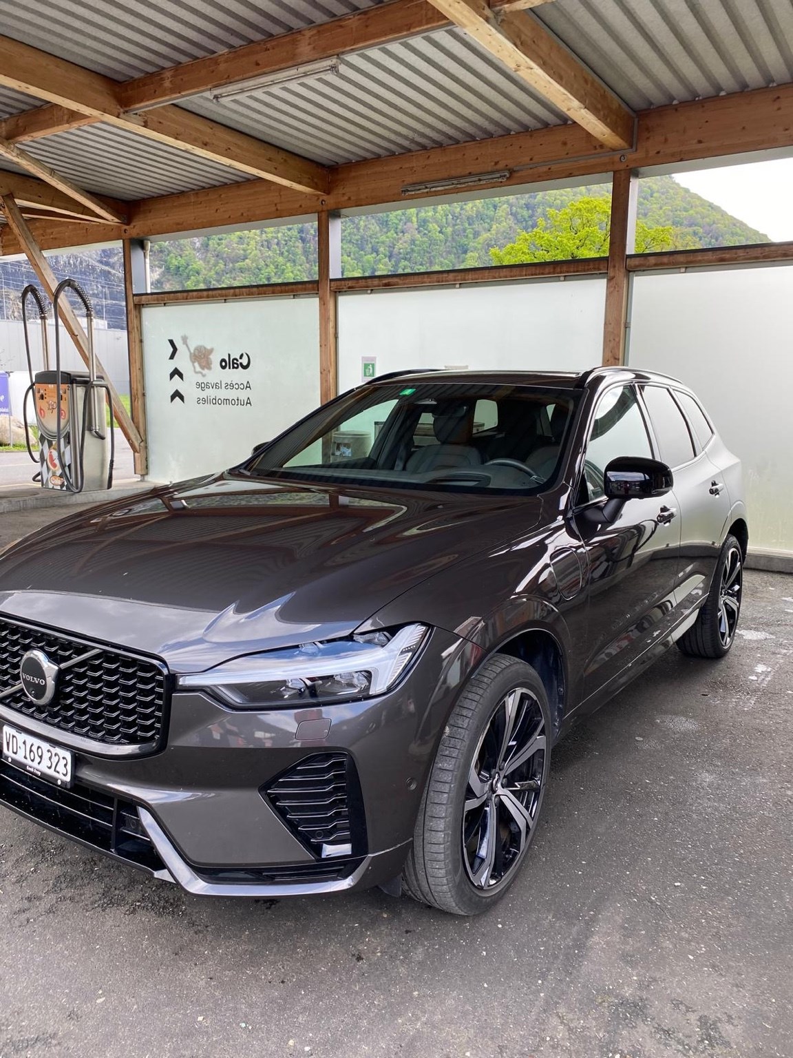 VOLVO XC60 T6 eAWD R-Design Geartronic