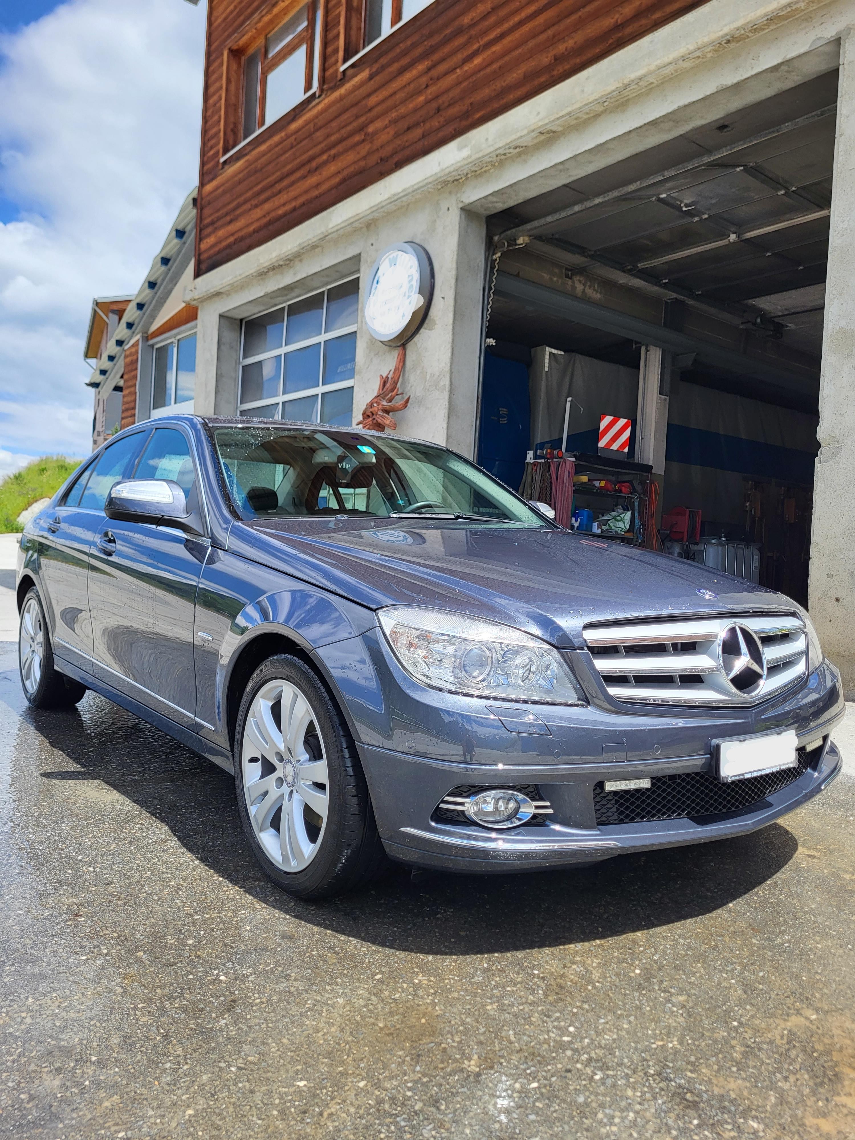 MERCEDES-BENZ C 300 (280) Avantgarde 4Matic 7G-Tronic