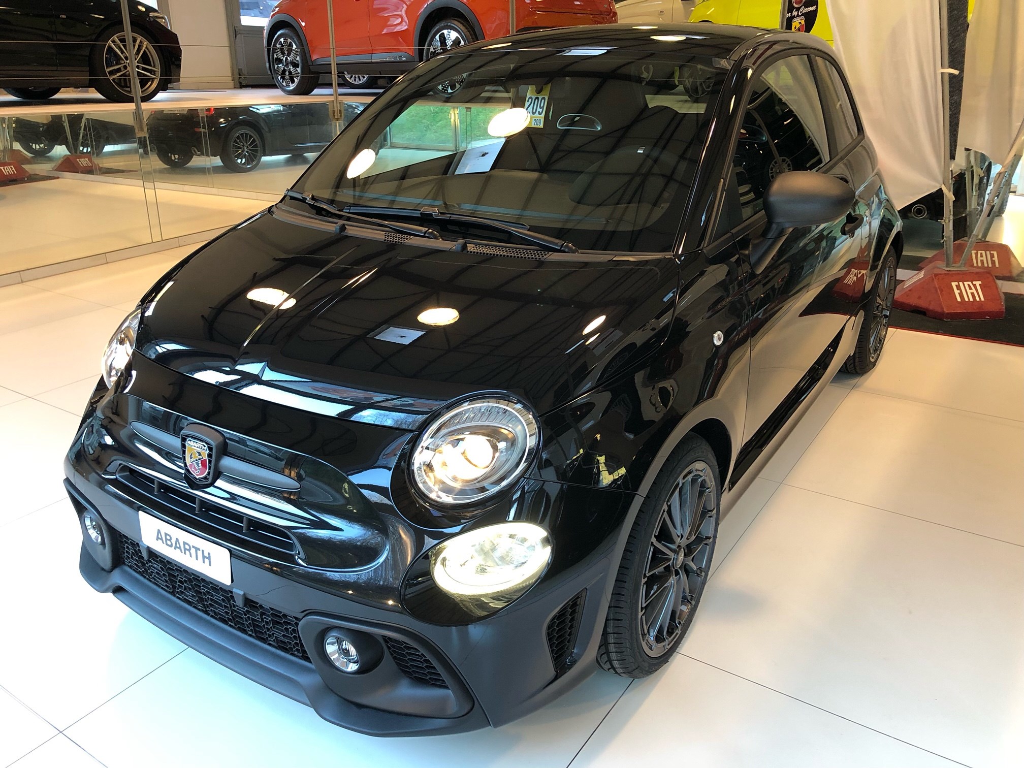 FIAT 595 1.4 16V Turbo Abarth 595