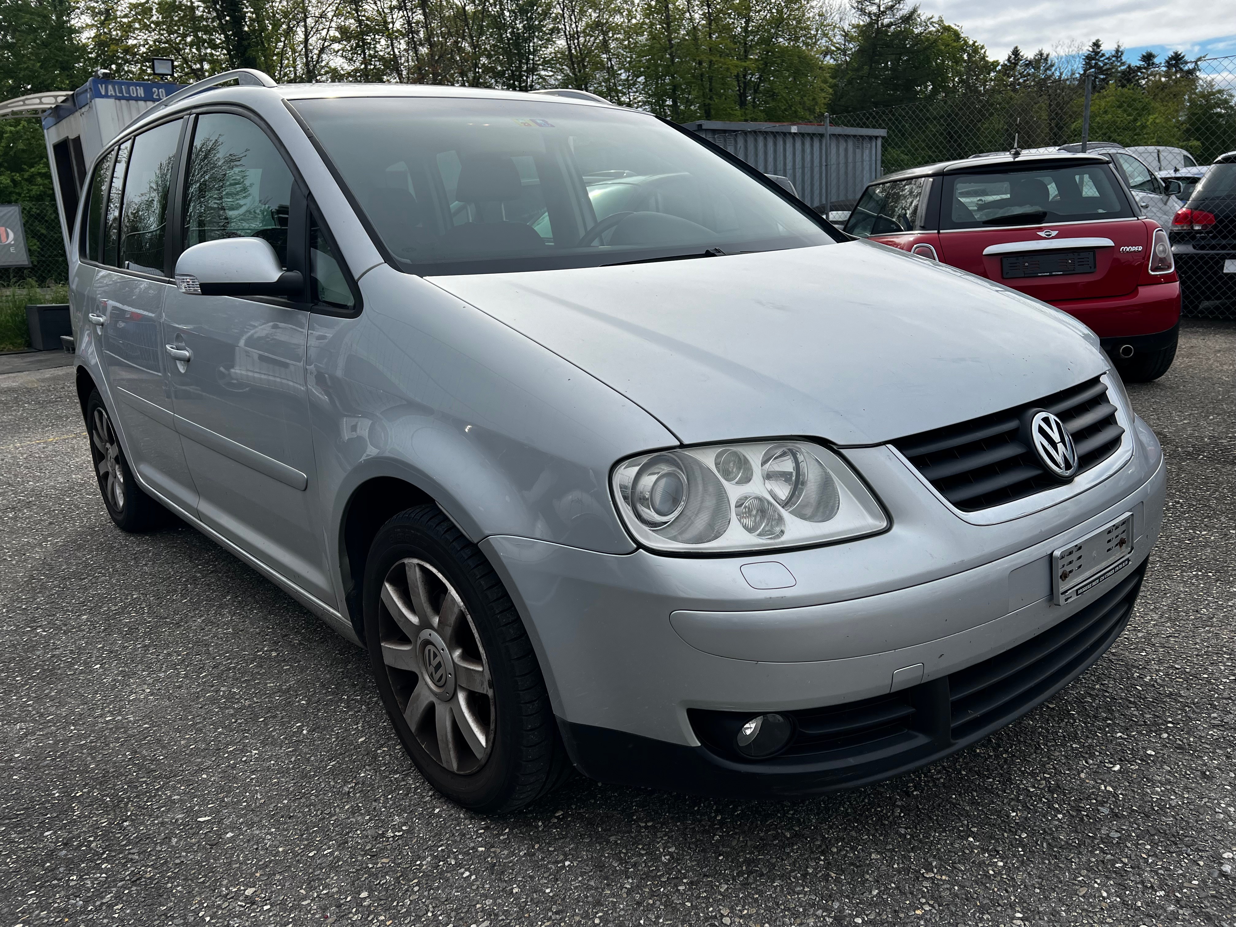 VW Touran 2.0 TDI Trendline Traveller