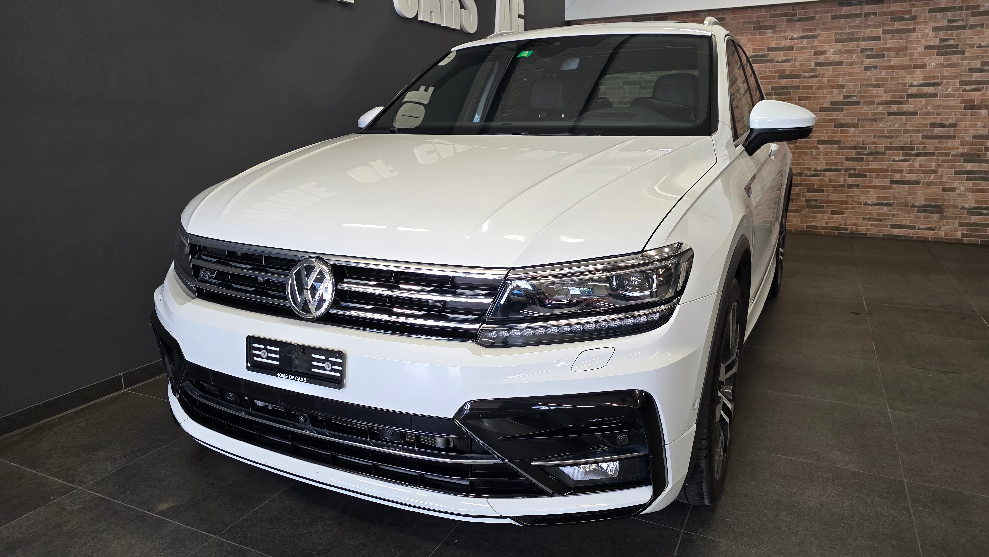 VW Tiguan 2.0TSI R-Line 4Motion DSG