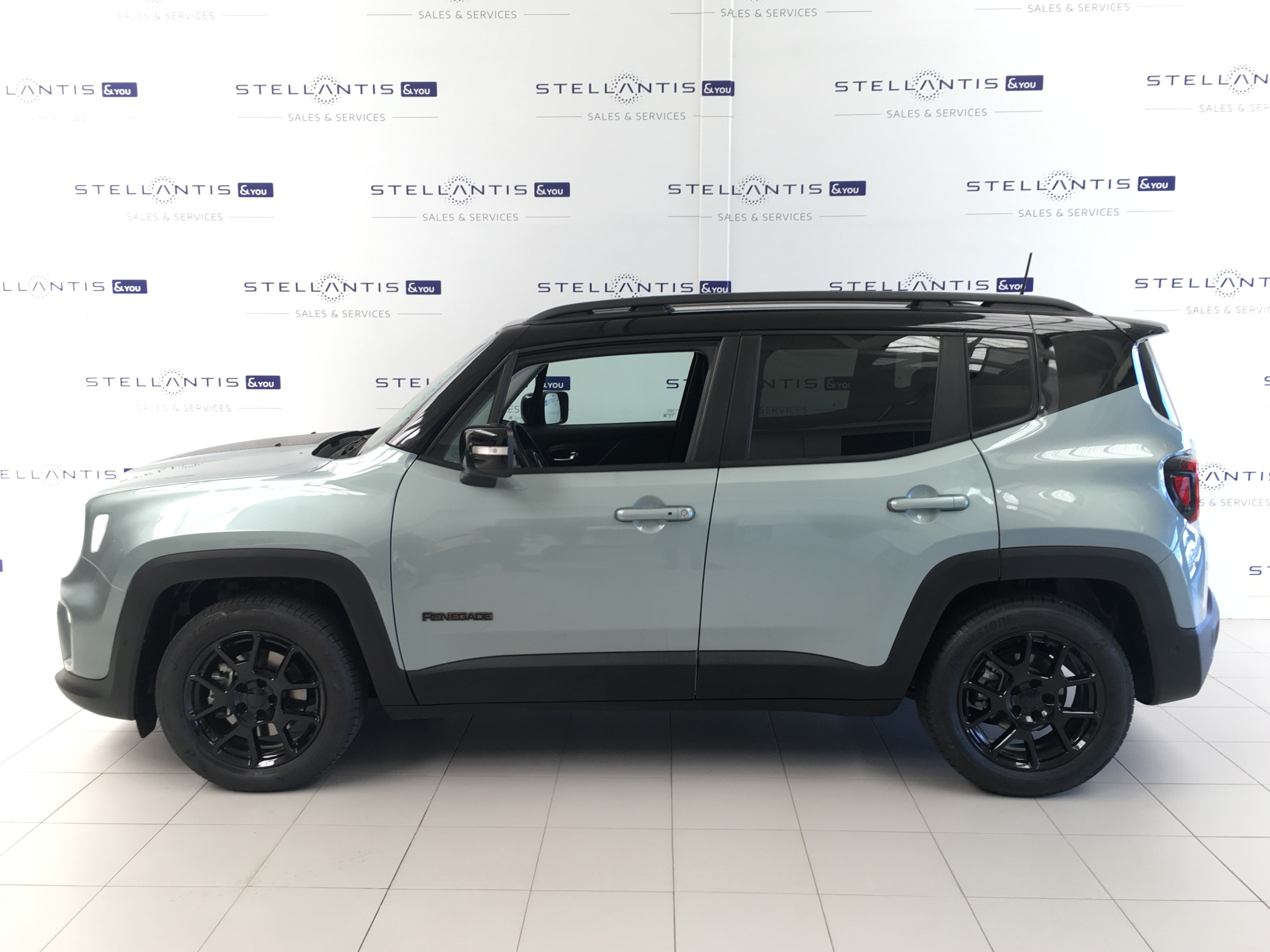 JEEP Renegade 1.5 MHEV Upland Plus