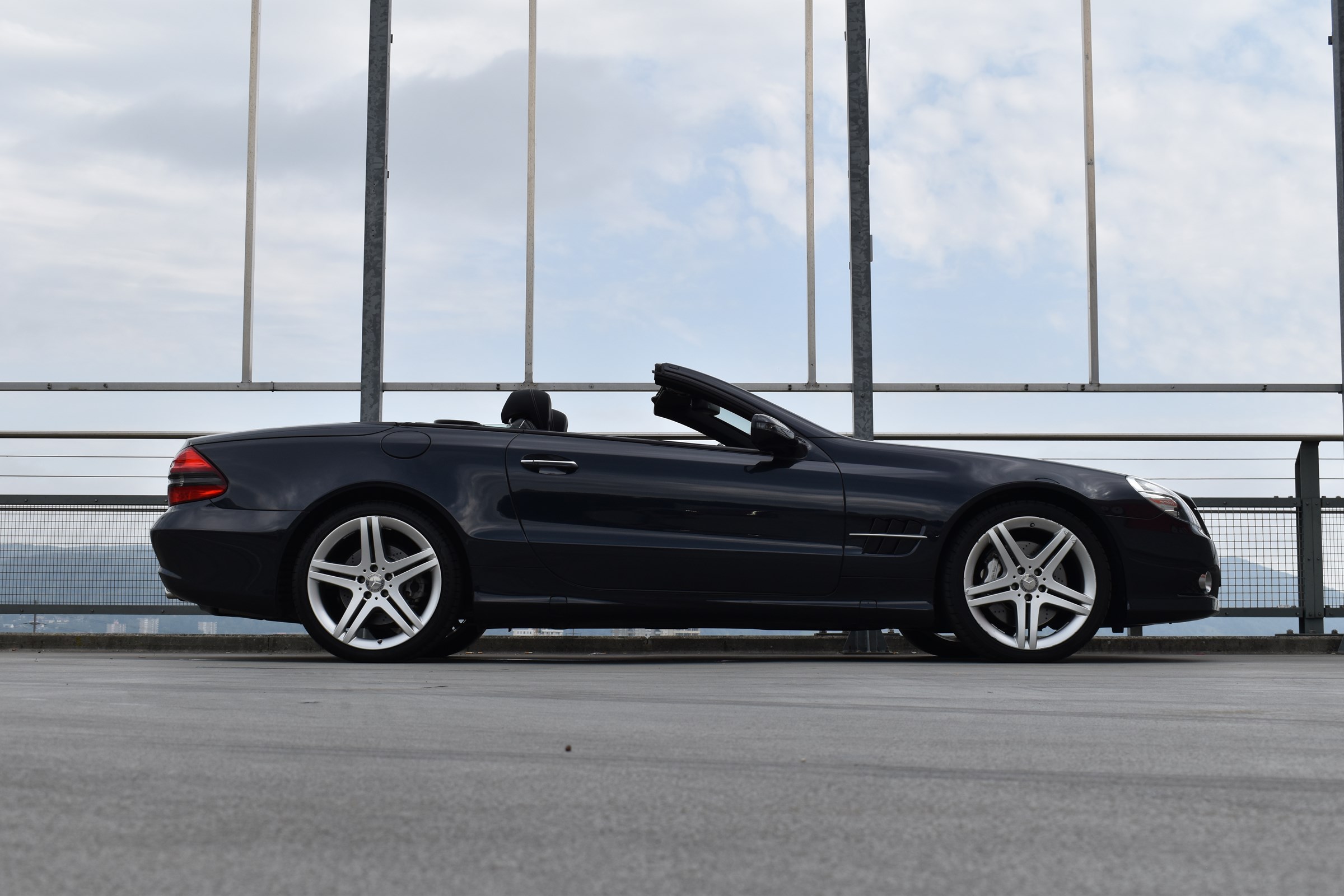 MERCEDES-BENZ SL 500 7G-TRONIC AMG SPORT l 388 PS