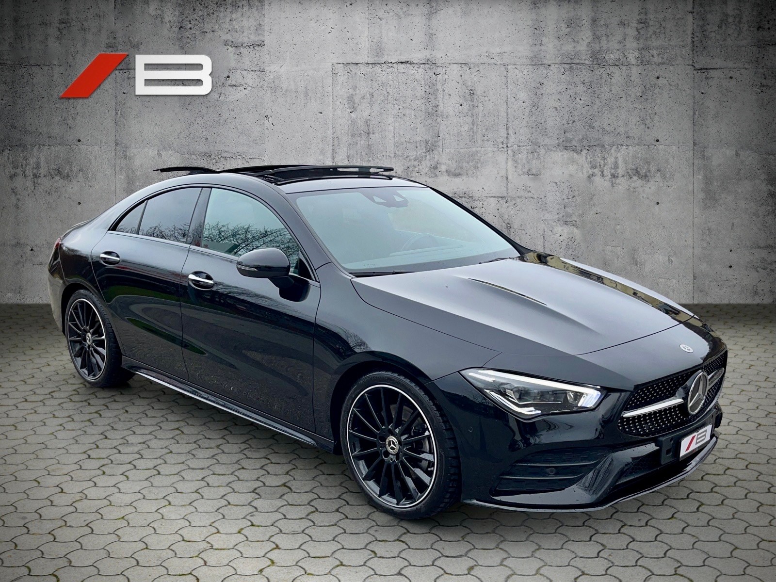 MERCEDES-BENZ CLA 250 AMG Line 7G-DCT