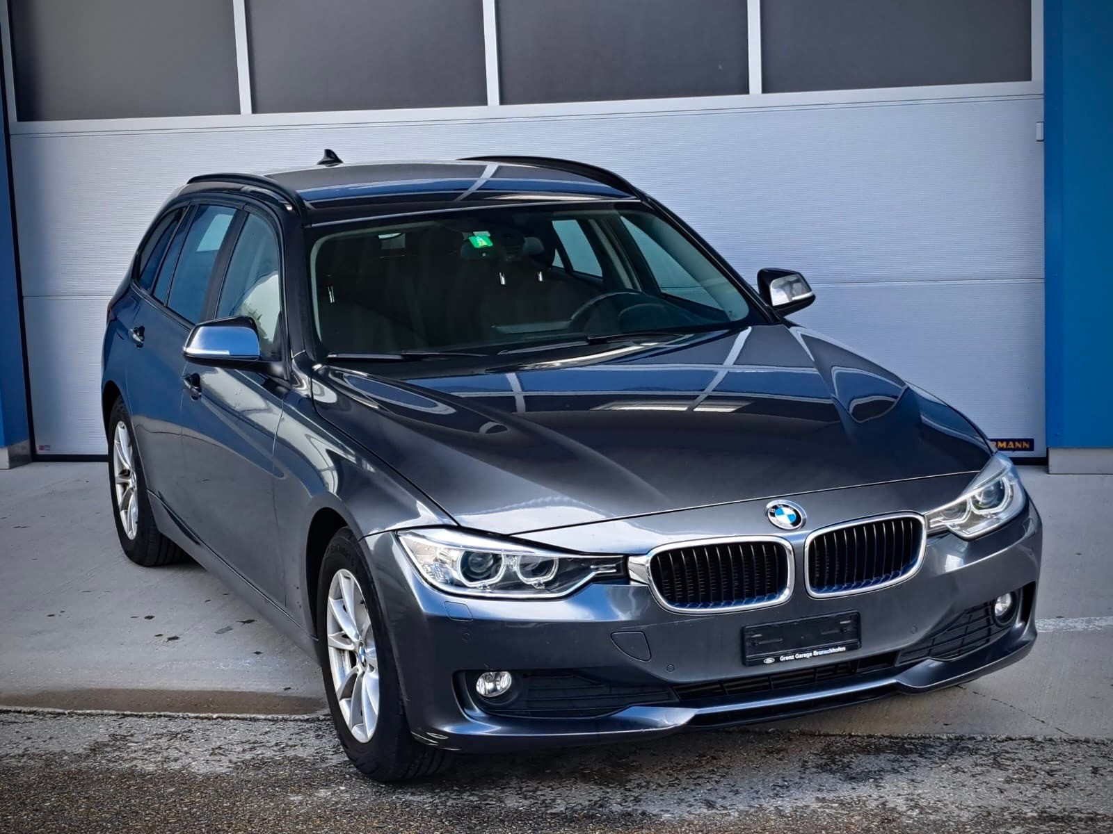 BMW 320d xDrive Touring Modern Line Steptronic