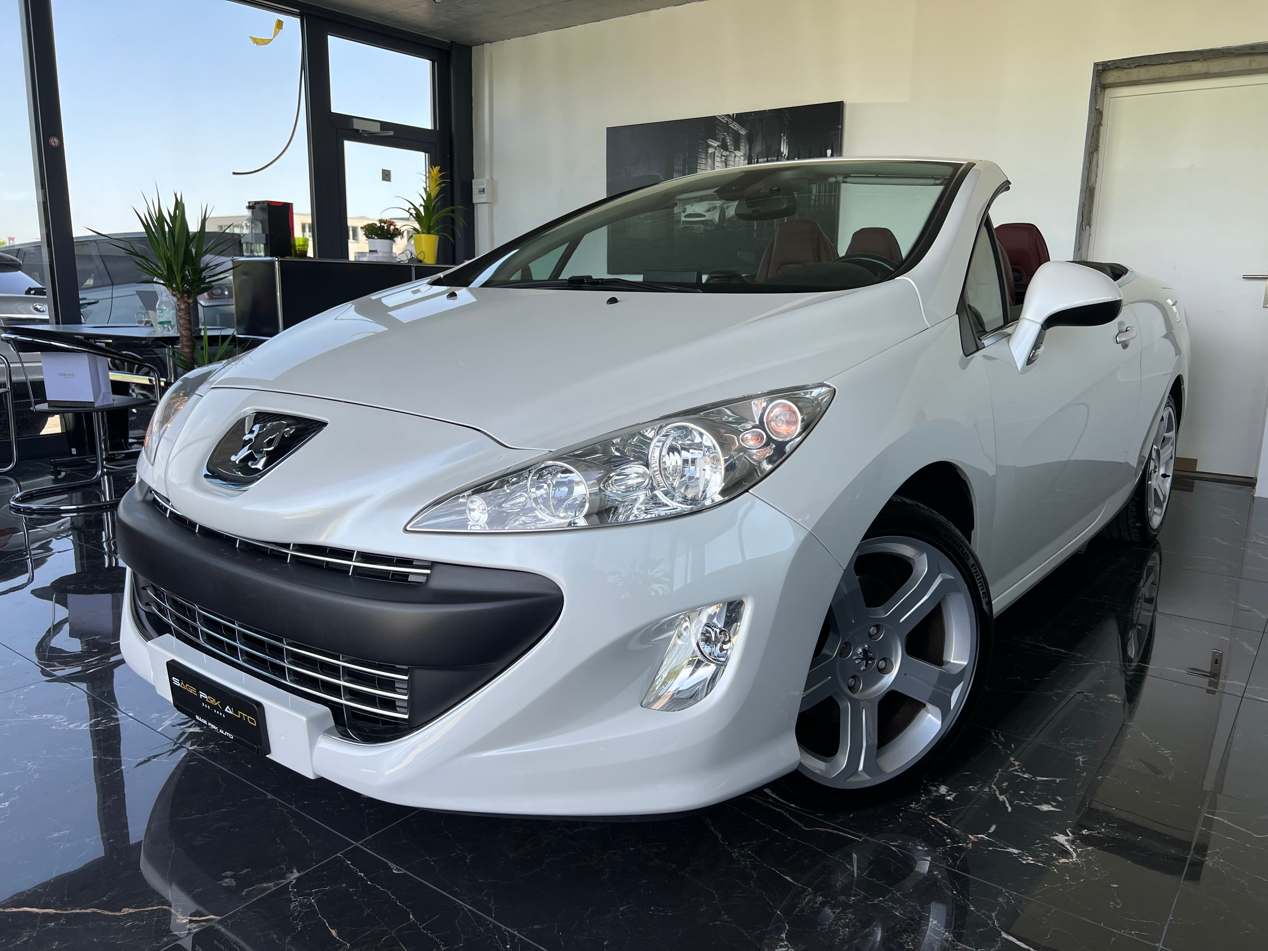 PEUGEOT 308 CC 1.6 16V Turbo Platinum Automatic