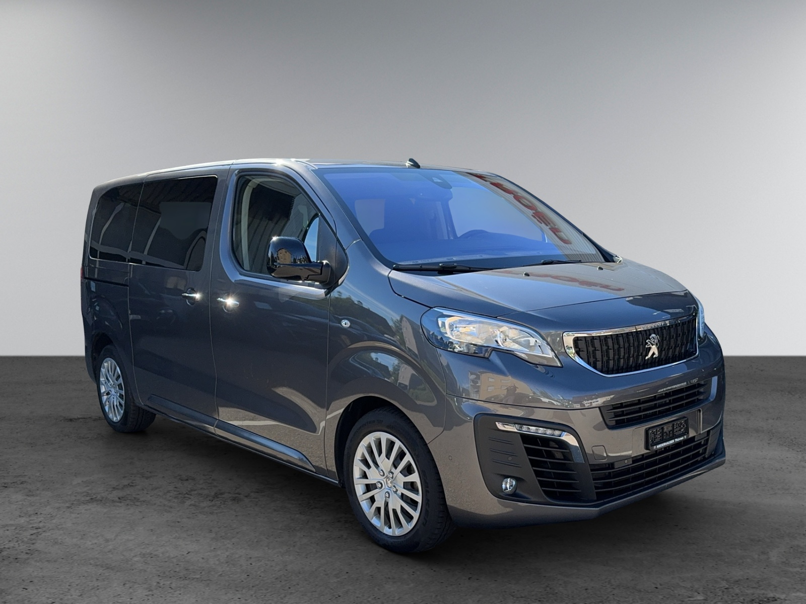 PEUGEOT Traveller 2.0 BlueHDi Business Standard EAT8